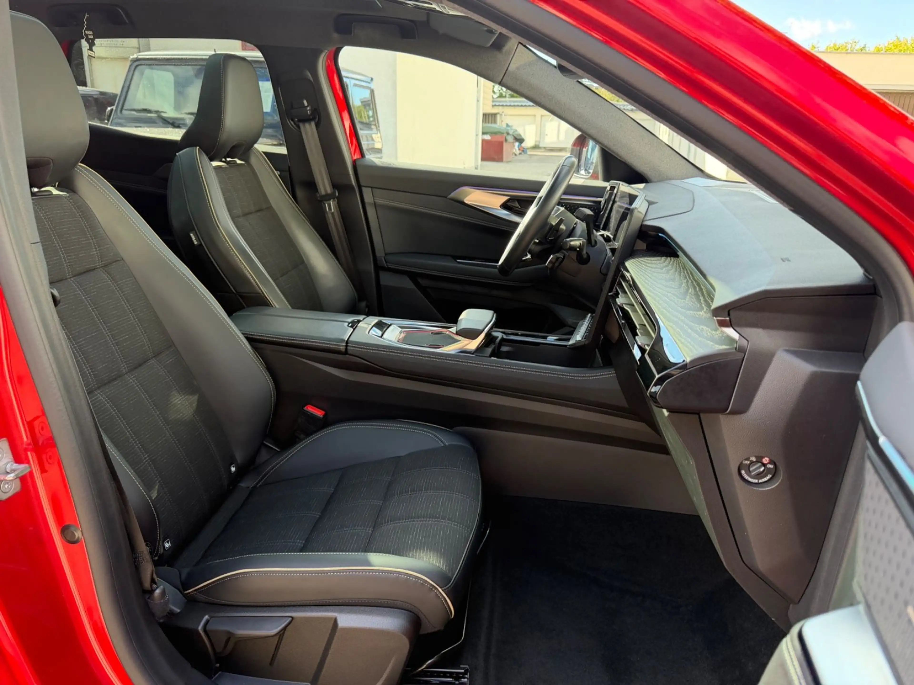 Renault Austral 1.2 E-TECH Hybr 200 Iconic~Pano~360°~H-K — photo 13
