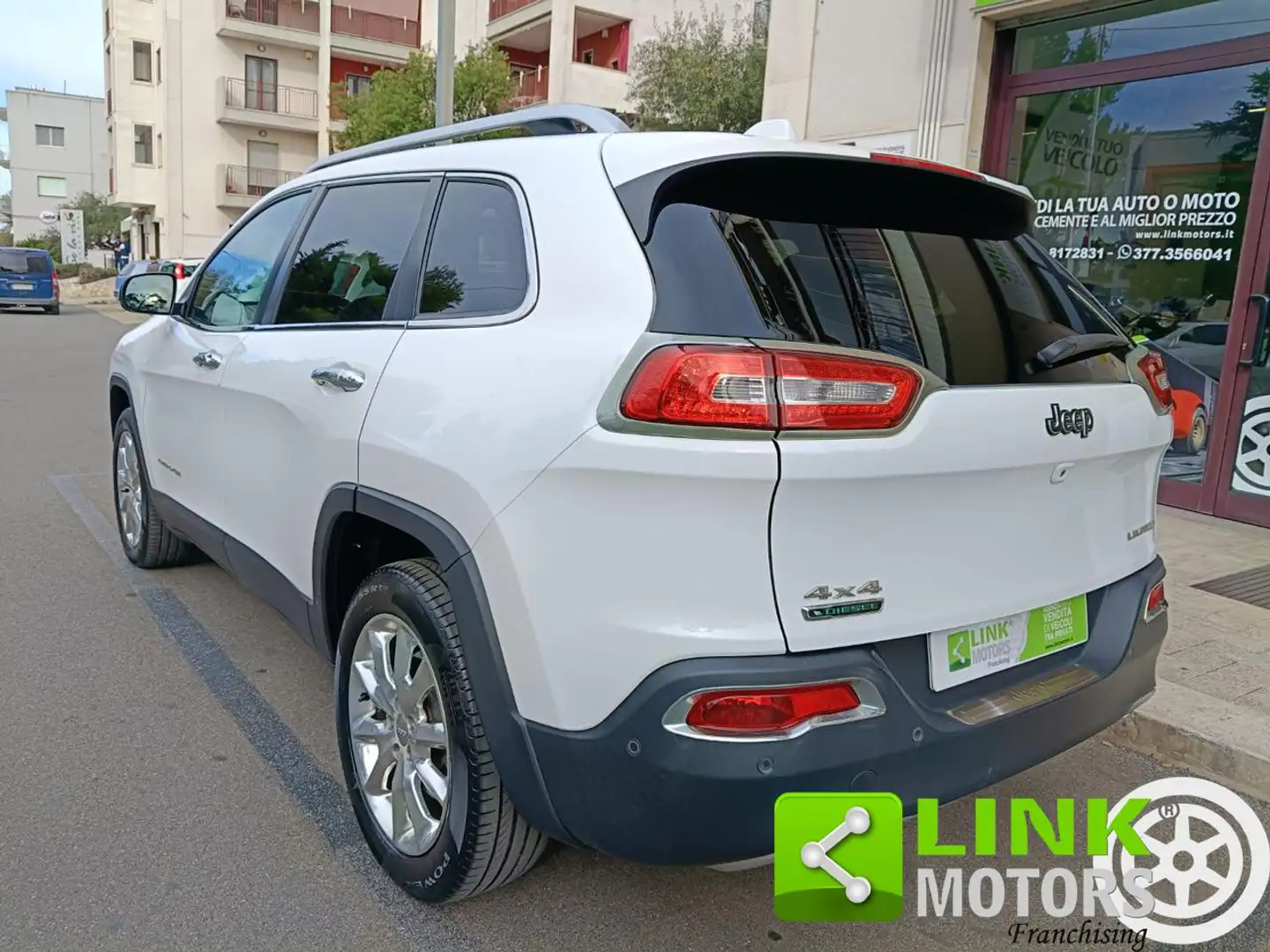 Jeep Cherokee 2.0 Mjt II 170CV 4WD Active Drive II Limited Blanc - 2