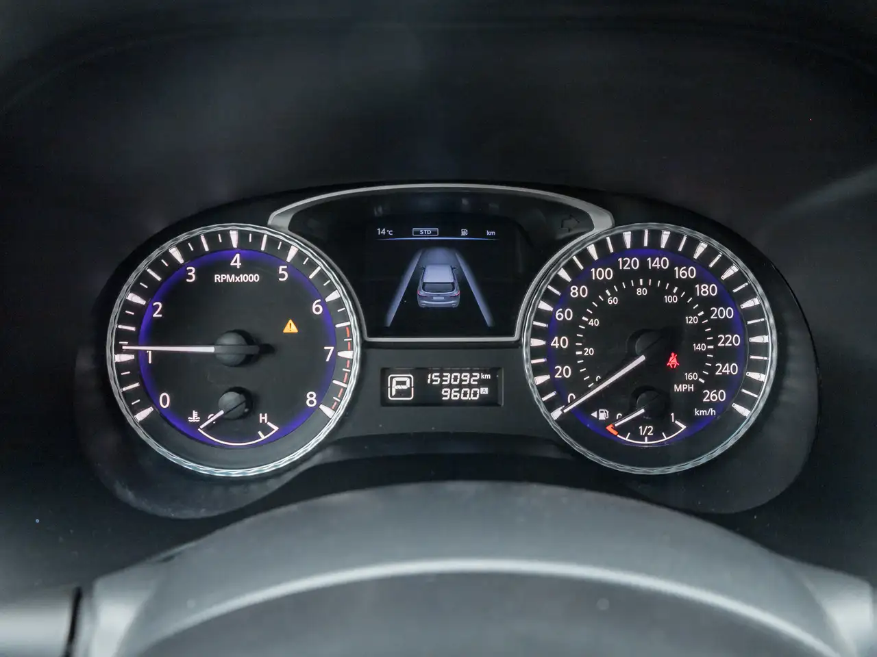 Infiniti QX60 снимка Infiniti QX60