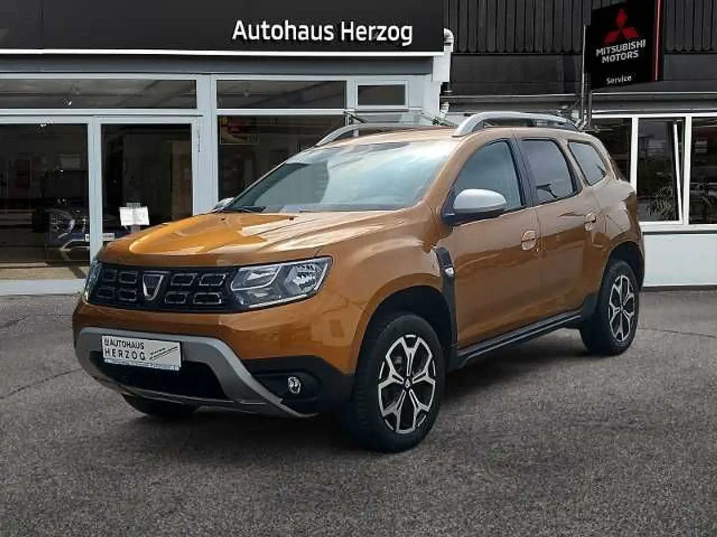 Dacia Duster DUSTER II 1.3 Prestige + AHK + SHZ Orange - 1