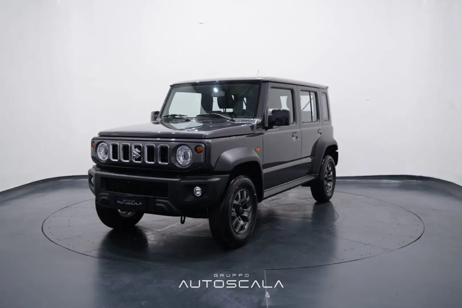 Suzuki Jimny 1.5 102cv 5 Porte 4 Posti A/T Cambio Automatico Grigio - 1