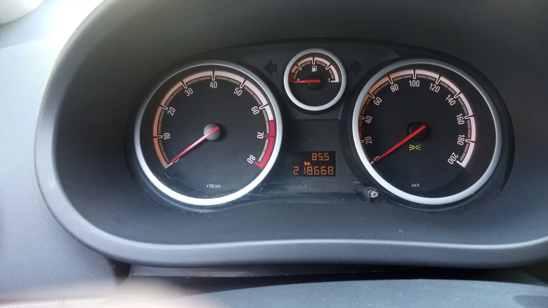 Opel Corsa 5p 1.2 Enjoy - 2