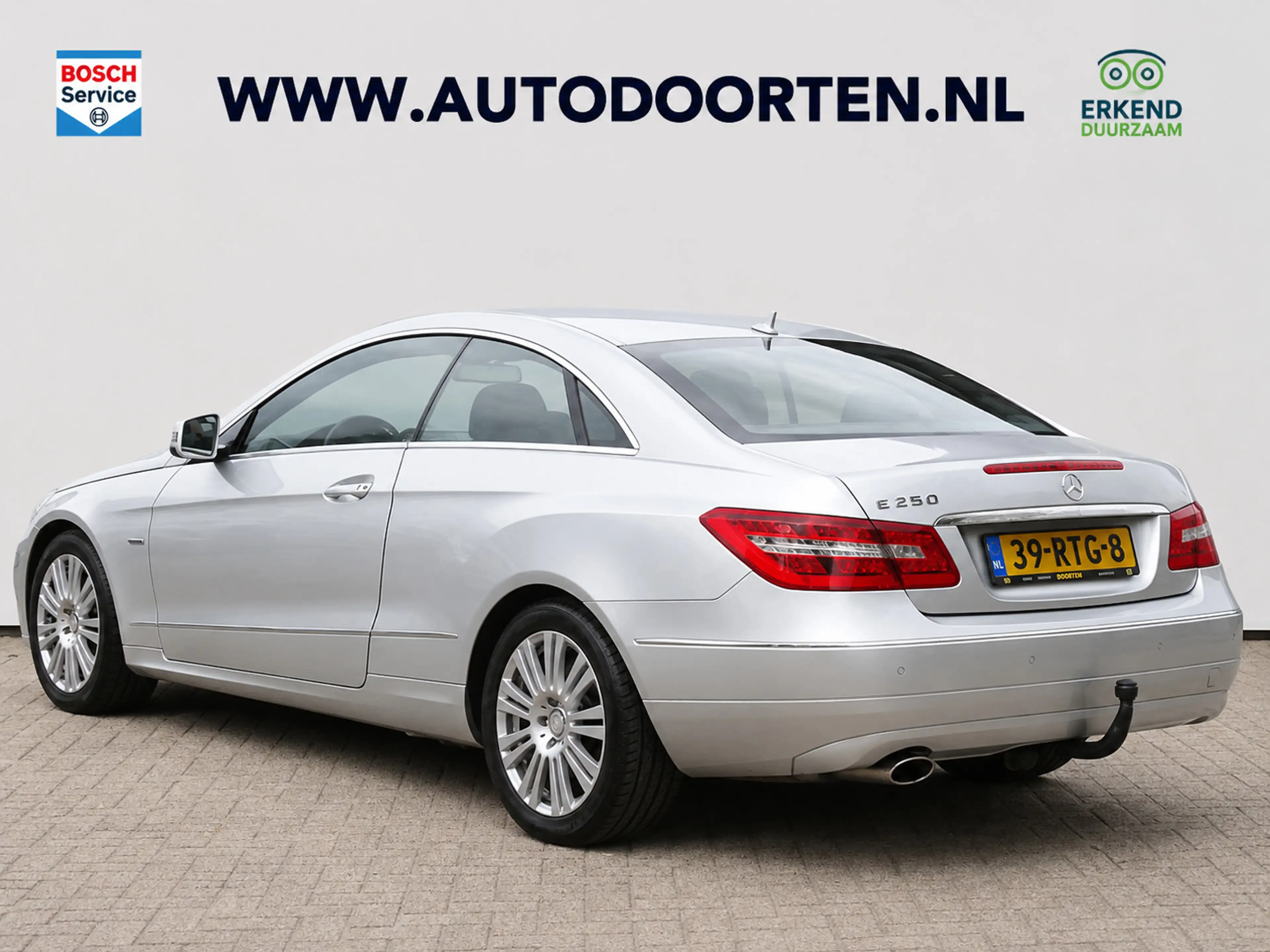 Mercedes-Benz E 250 Coupé CGI Avantgarde|Trekhaak|Stoelverw.|Navi|Lede — photo 3