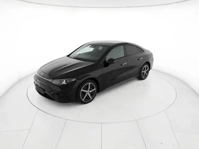 Mercedes-Benz Cla view 4