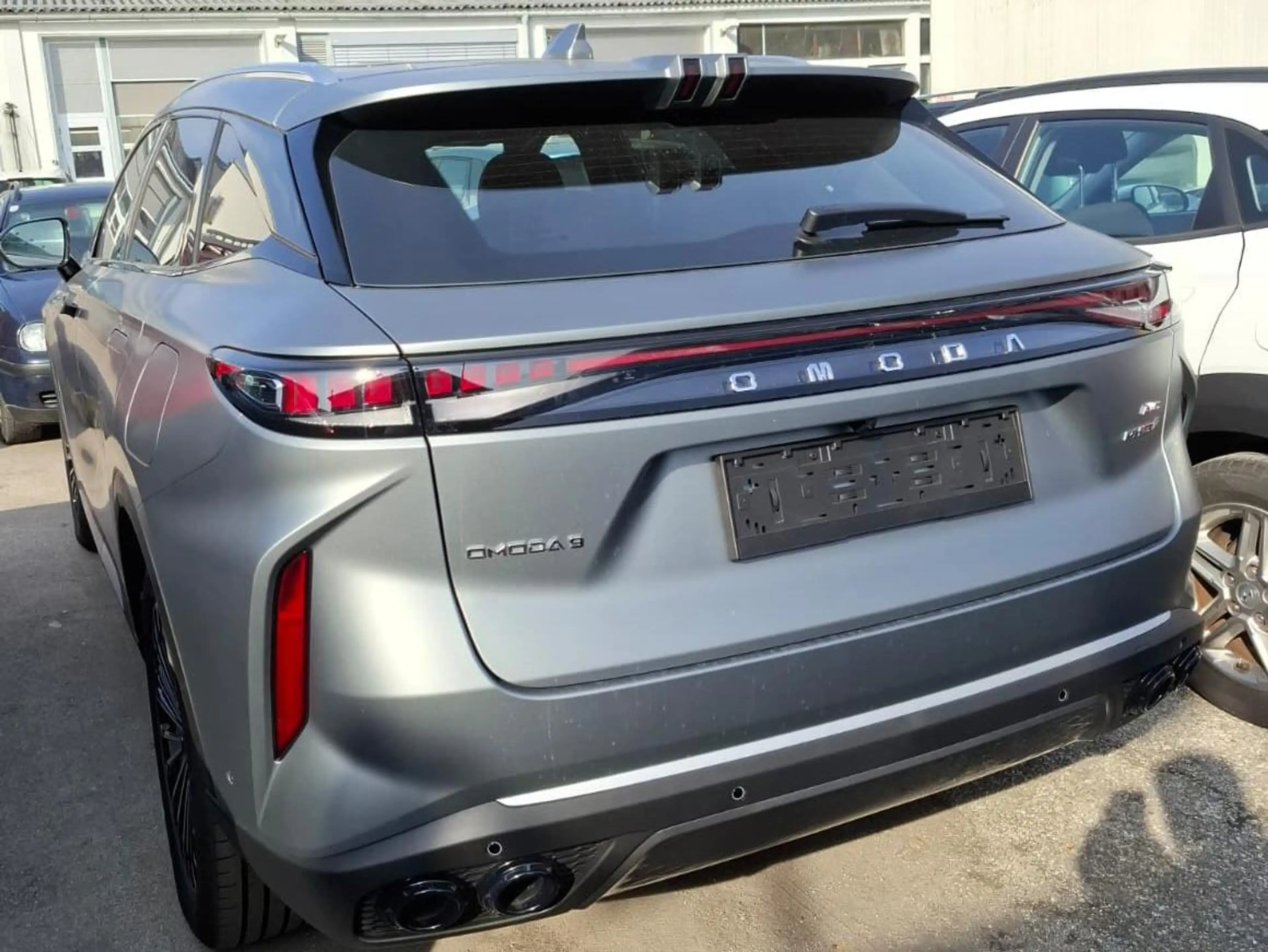 Omoda 9 PHEV Premium Line — photo 3