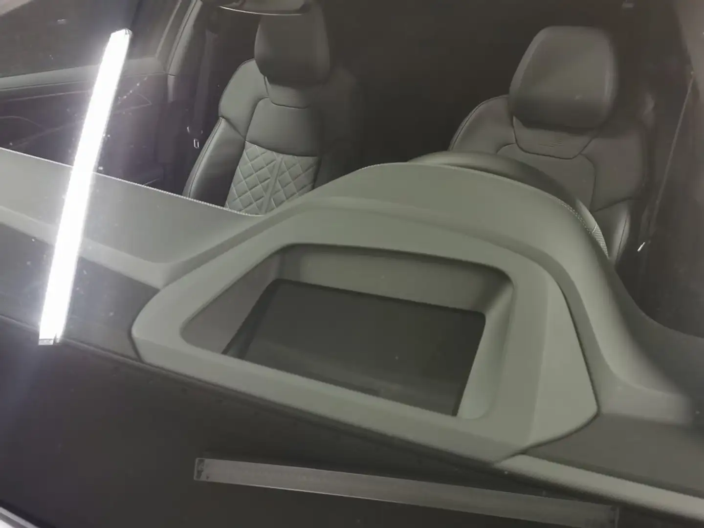 Audi A8 -Sport Edition Plus,Audi exclusive,RS Sitze,Headup Weiß - 2