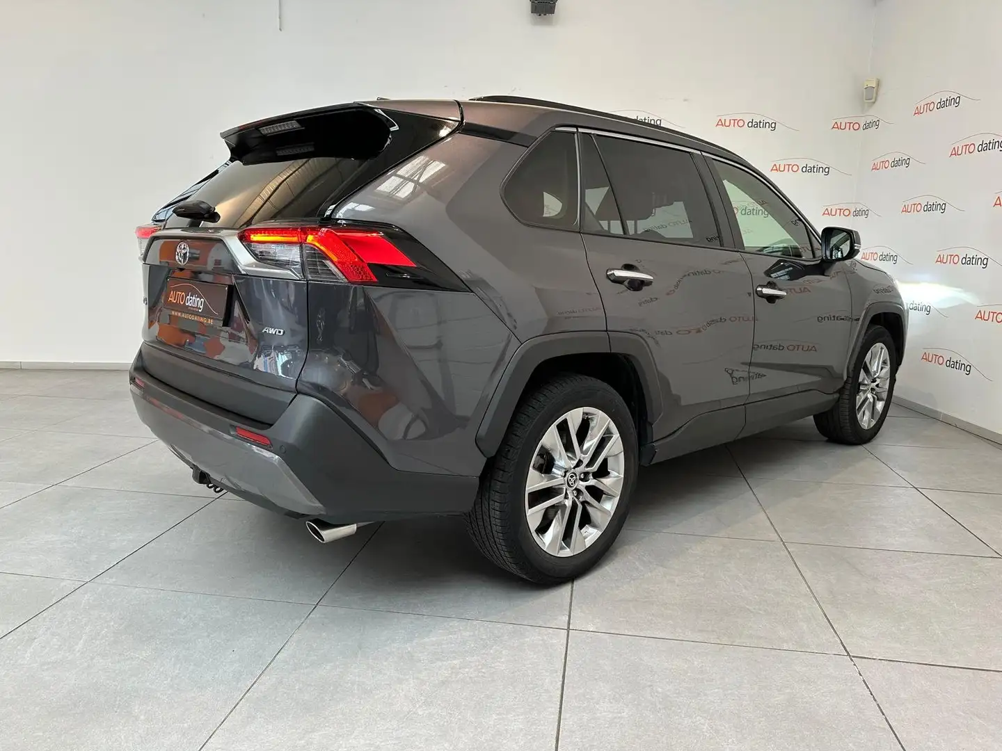 Toyota RAV 4 RAV4 2.0i AWD Premium Plus Grijs - 2