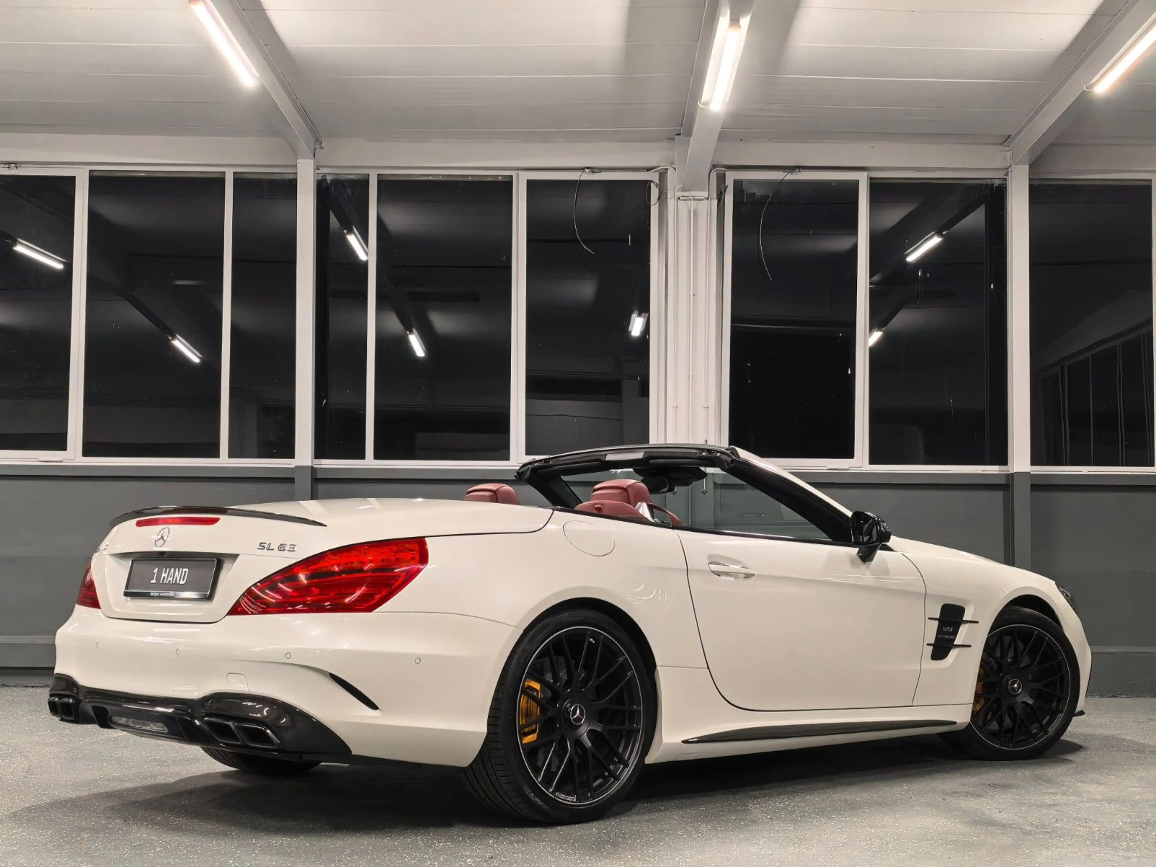 Mercedes-Benz SL 63 AMG 1. HAND | AMG CARBON EXT. | KERAMIK — photo 11