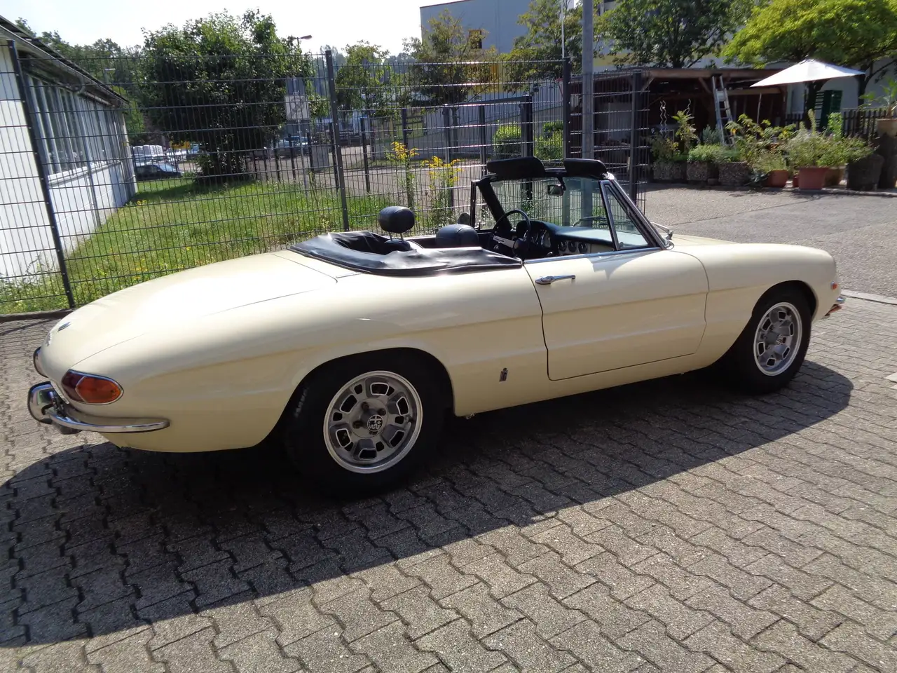 Alfa Romeo Spider 1750 Rundheck, Motor 11Tkm, einmaliger Sammlerzust, foto 3