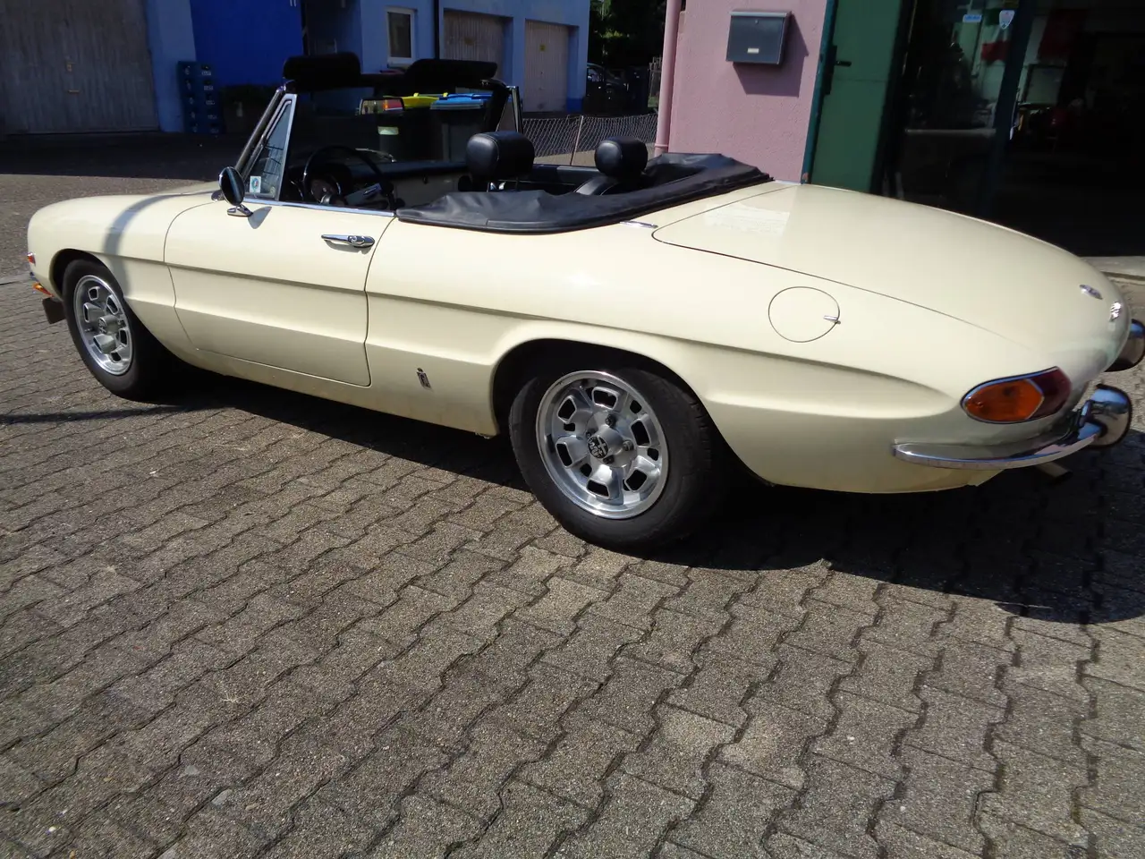 Alfa Romeo Spider 1750 Rundheck, Motor 11Tkm, einmaliger Sammlerzust, foto 5