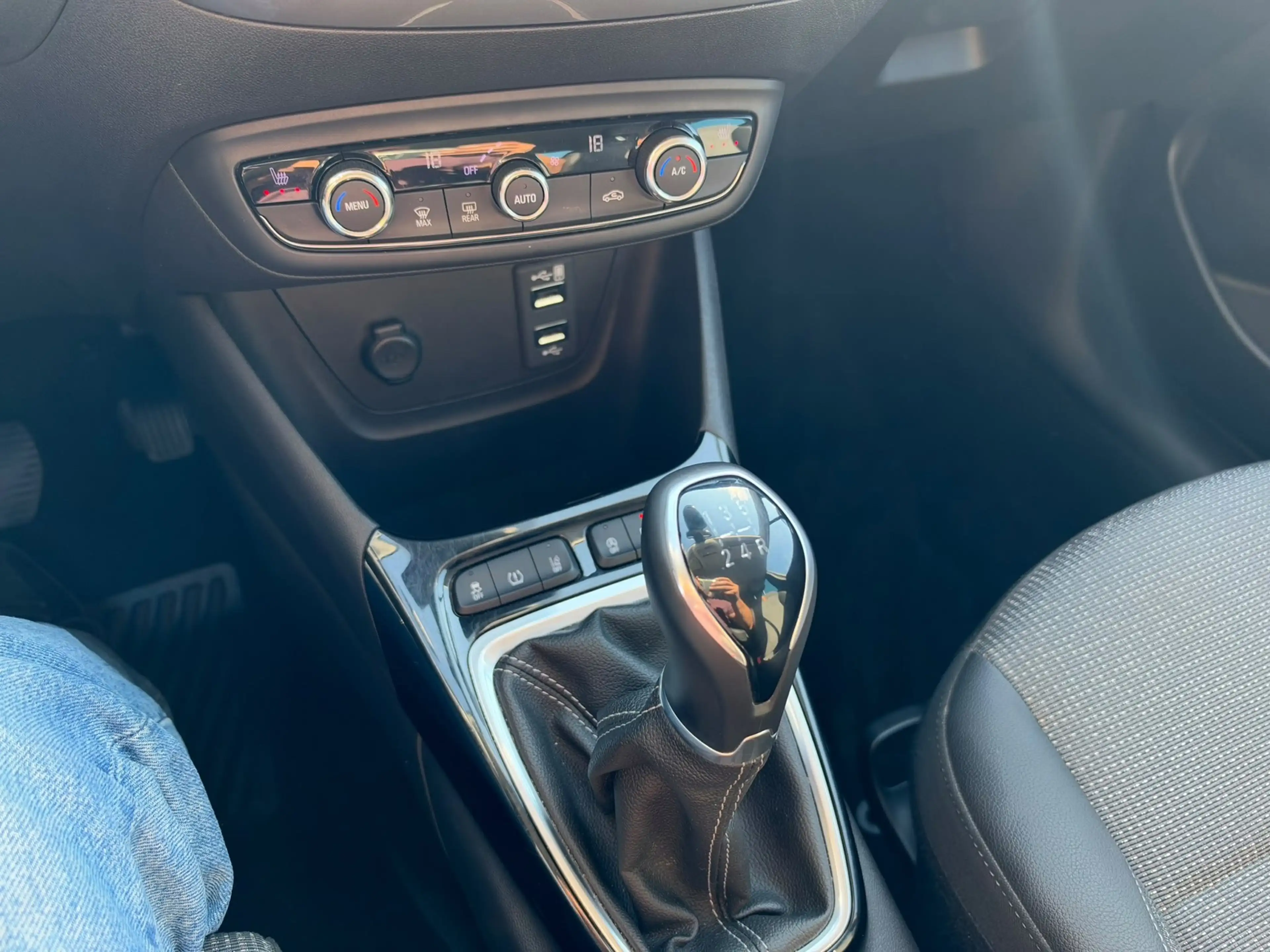Opel Crossland 1.2 Turbo Ultimate ,Navi, Stoel/Stuur verw, Keyles — photo 14