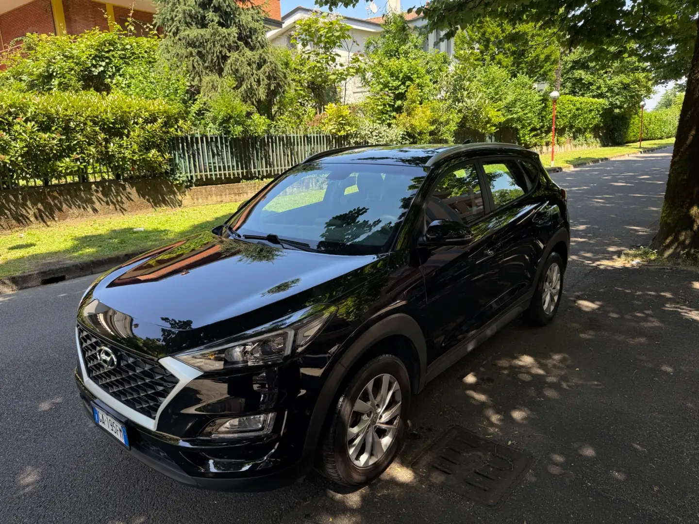Hyundai TUCSON 1.6 CRDi XLine Negro - 1