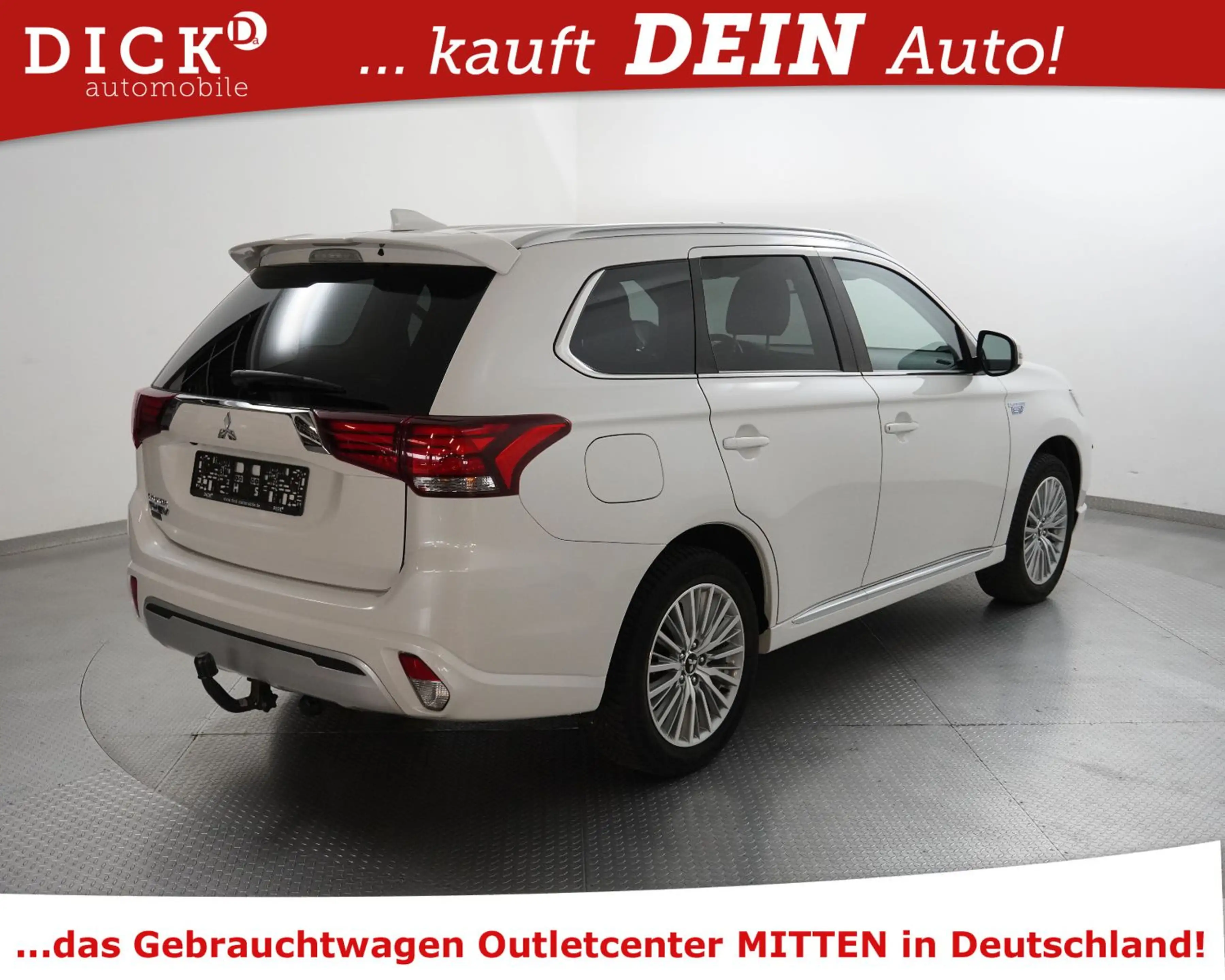 Mitsubishi Outlander PHEV 2.4 4WD Spirit STANDHZ+KAM+LED+ — photo 8