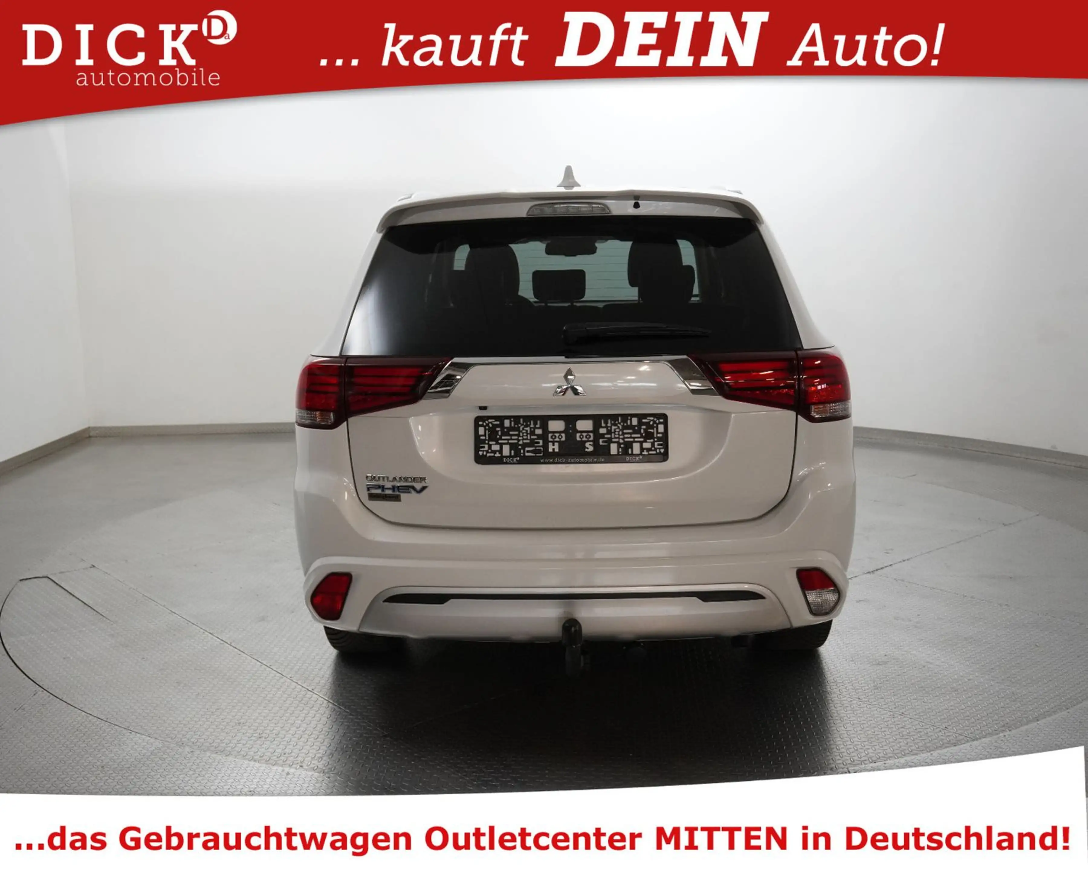 Mitsubishi Outlander PHEV 2.4 4WD Spirit STANDHZ+KAM+LED+ — photo 7