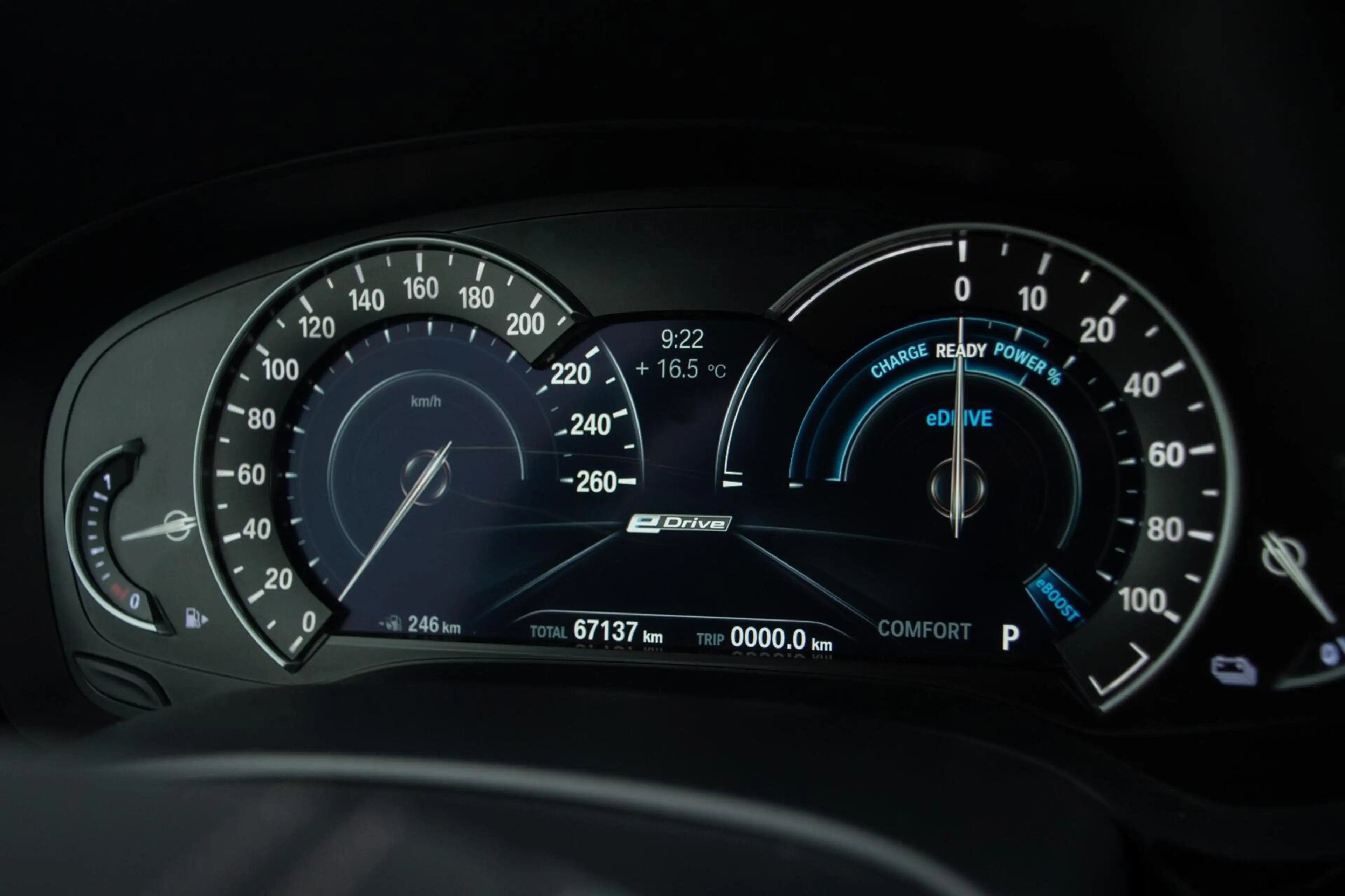 BMW 530 5-serie 530e iPerformance eDrive Luxury line | Cam — photo 4