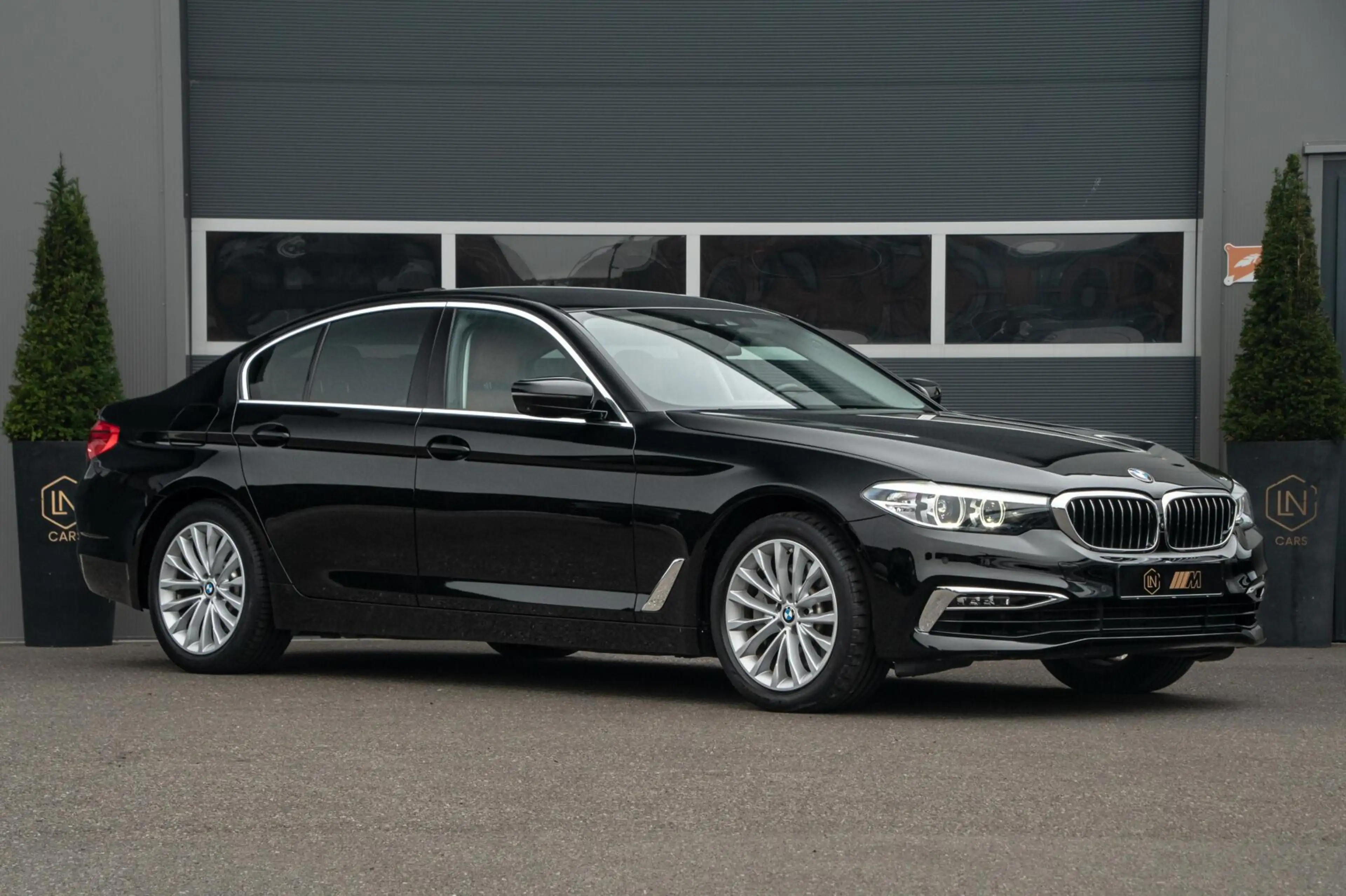BMW 530 5-serie 530e iPerformance eDrive Luxury line | Cam — photo 3