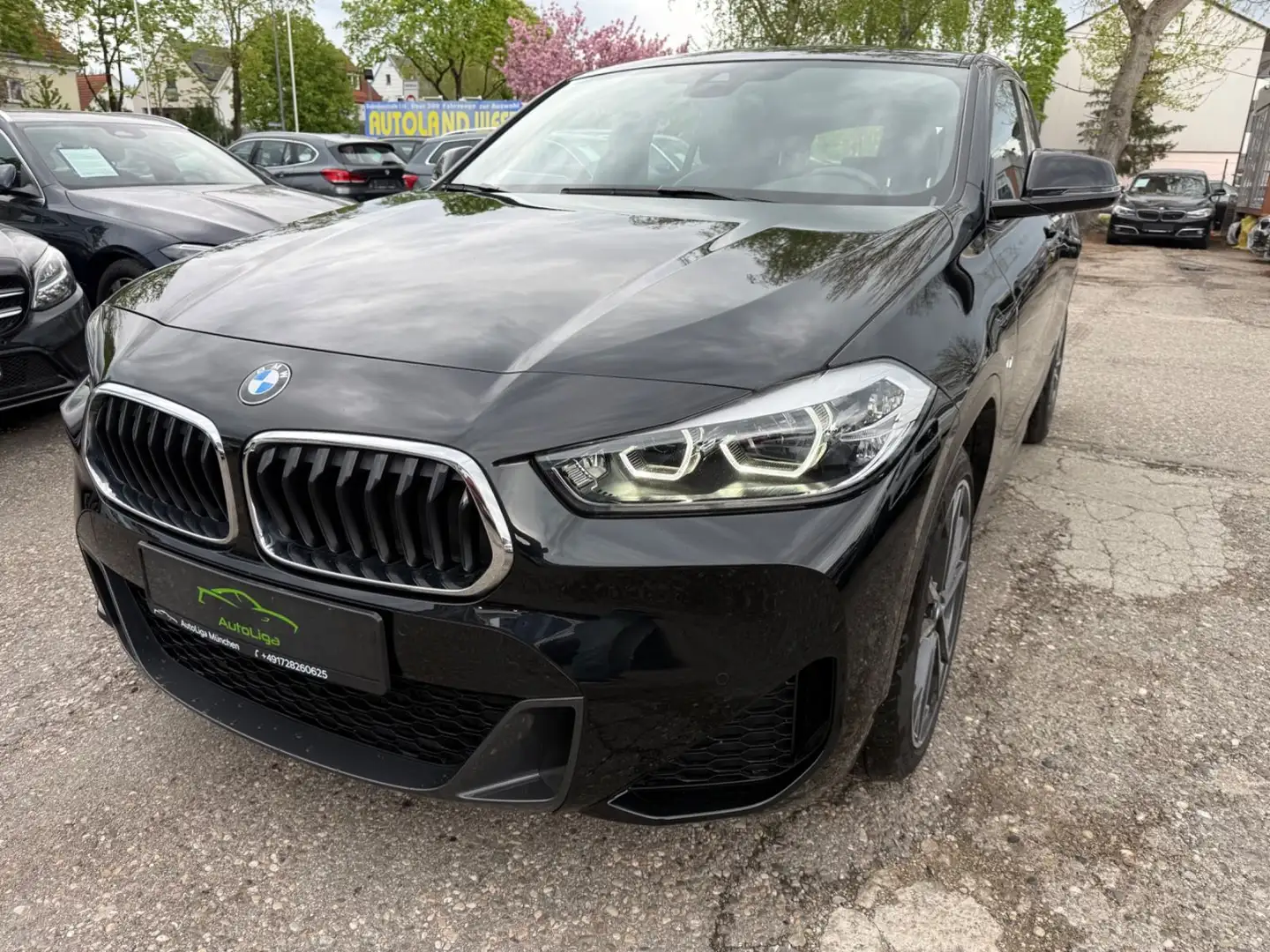 BMW X2 sDrive 18 d M Sport Schwarz - 1