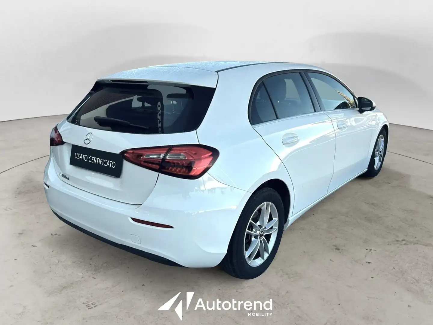 Mercedes-Benz A 160 160 d 95 CV Business Bianco - 2