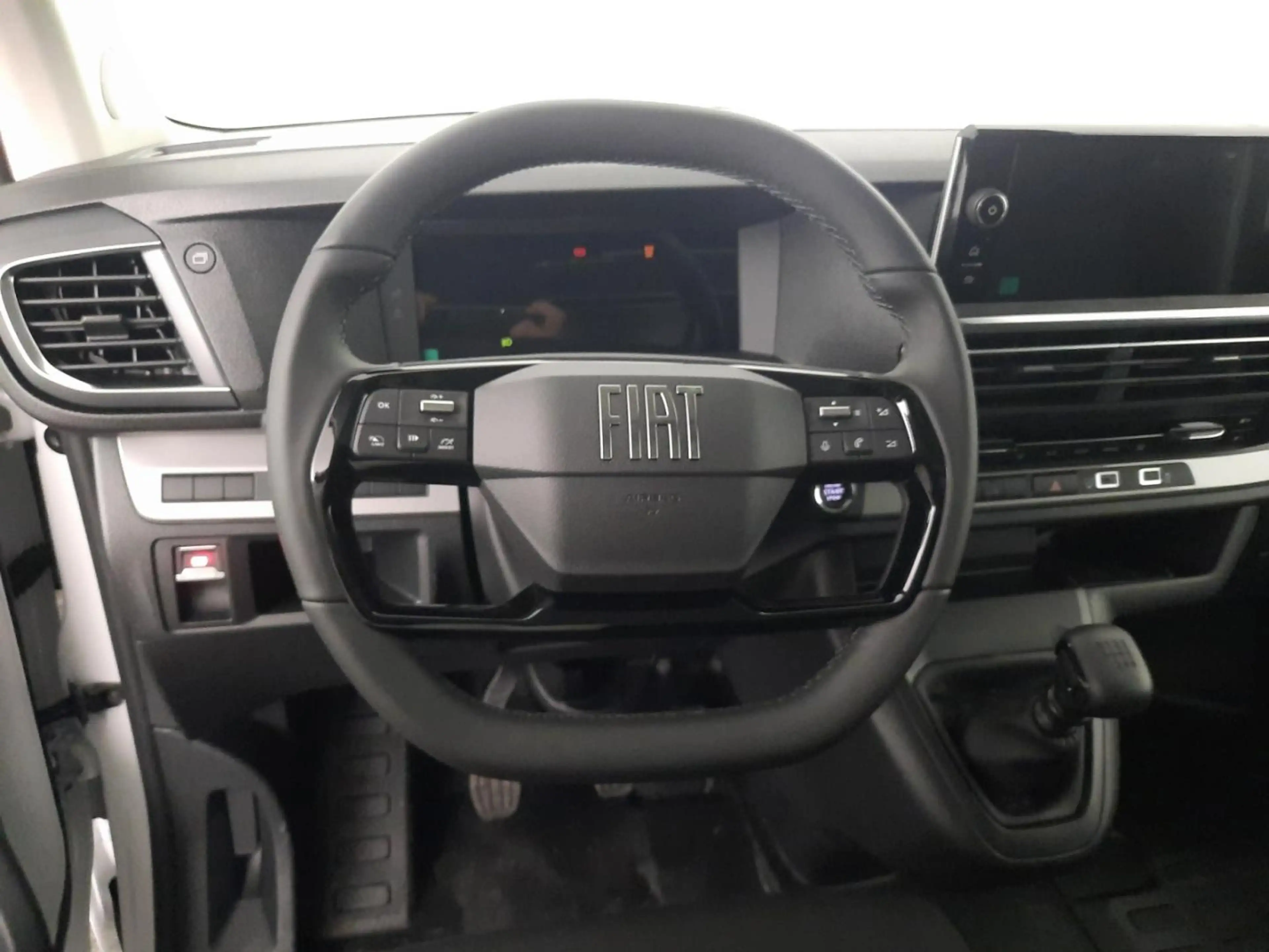 Fiat Scudo Bestelwagen XL Diesel 150 Manueel — photo 11