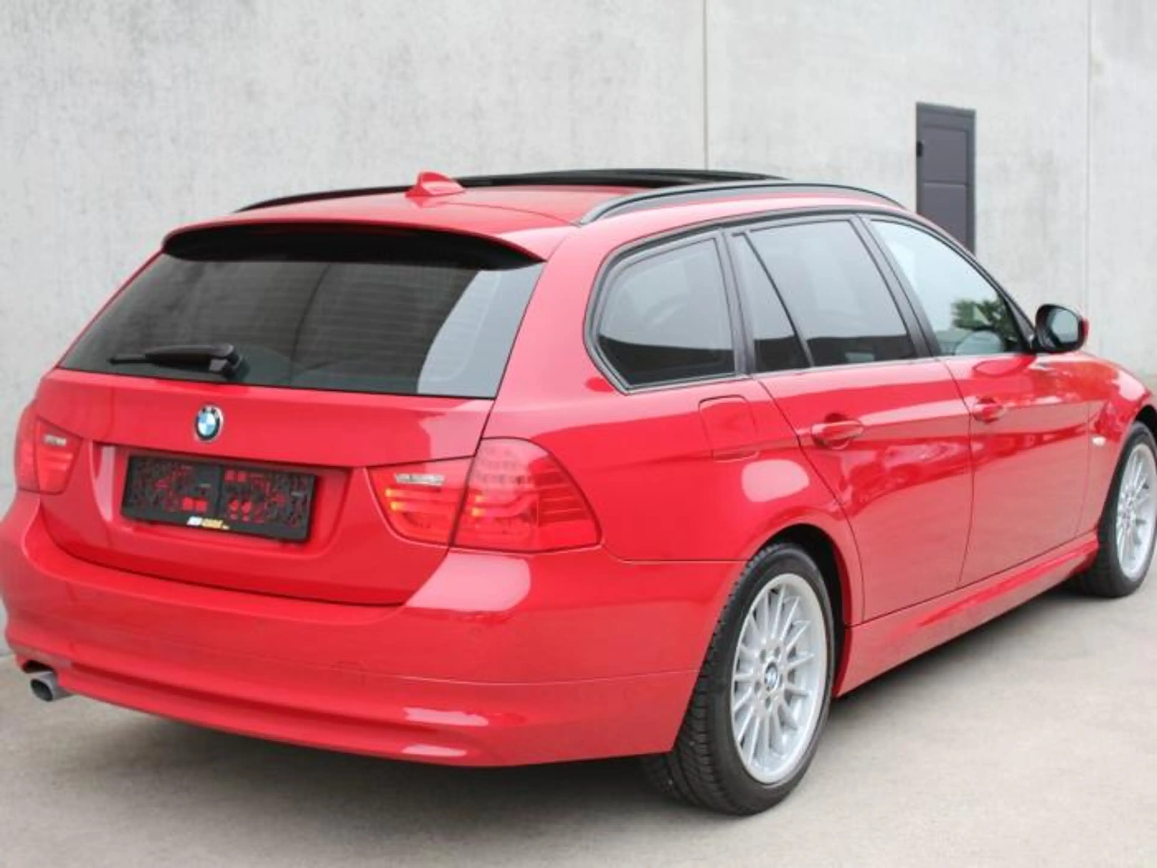BMW 318 Touring 318i/Pdc/Schuifdak/navi/cruise control — photo 8