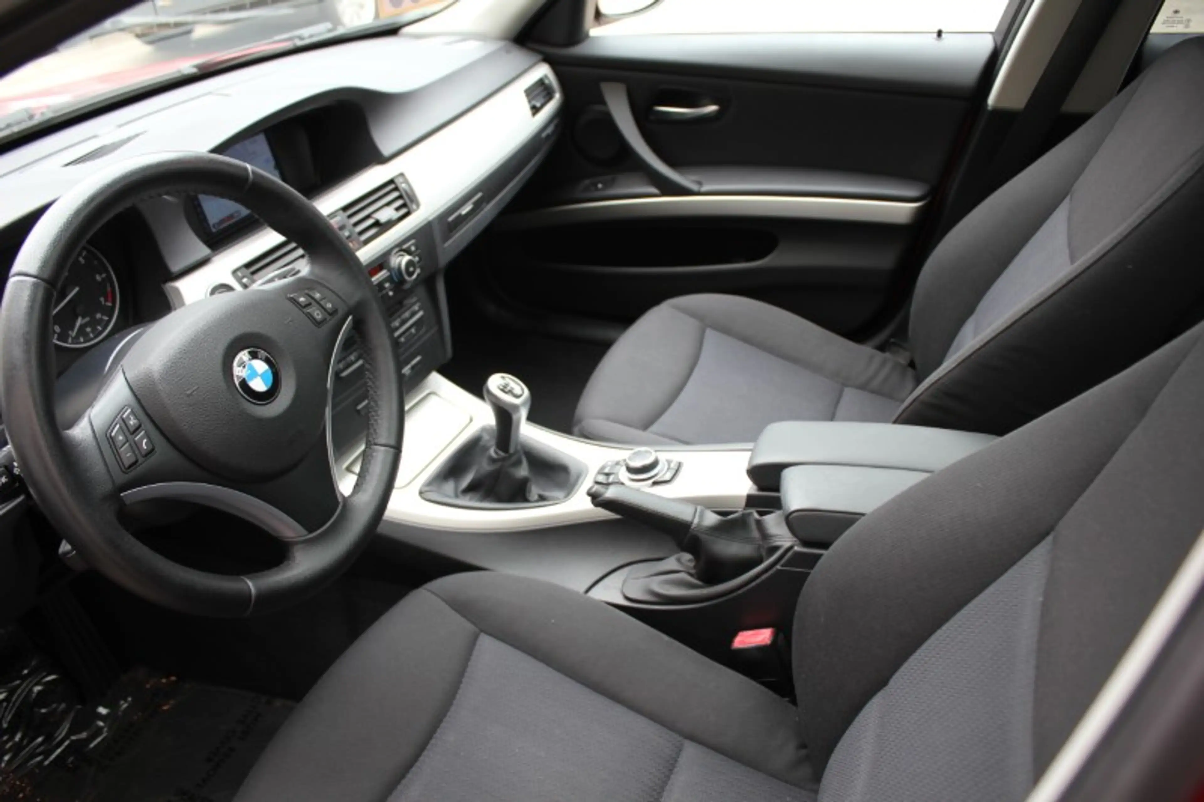 BMW 318 Touring 318i/Pdc/Schuifdak/navi/cruise control — photo 12