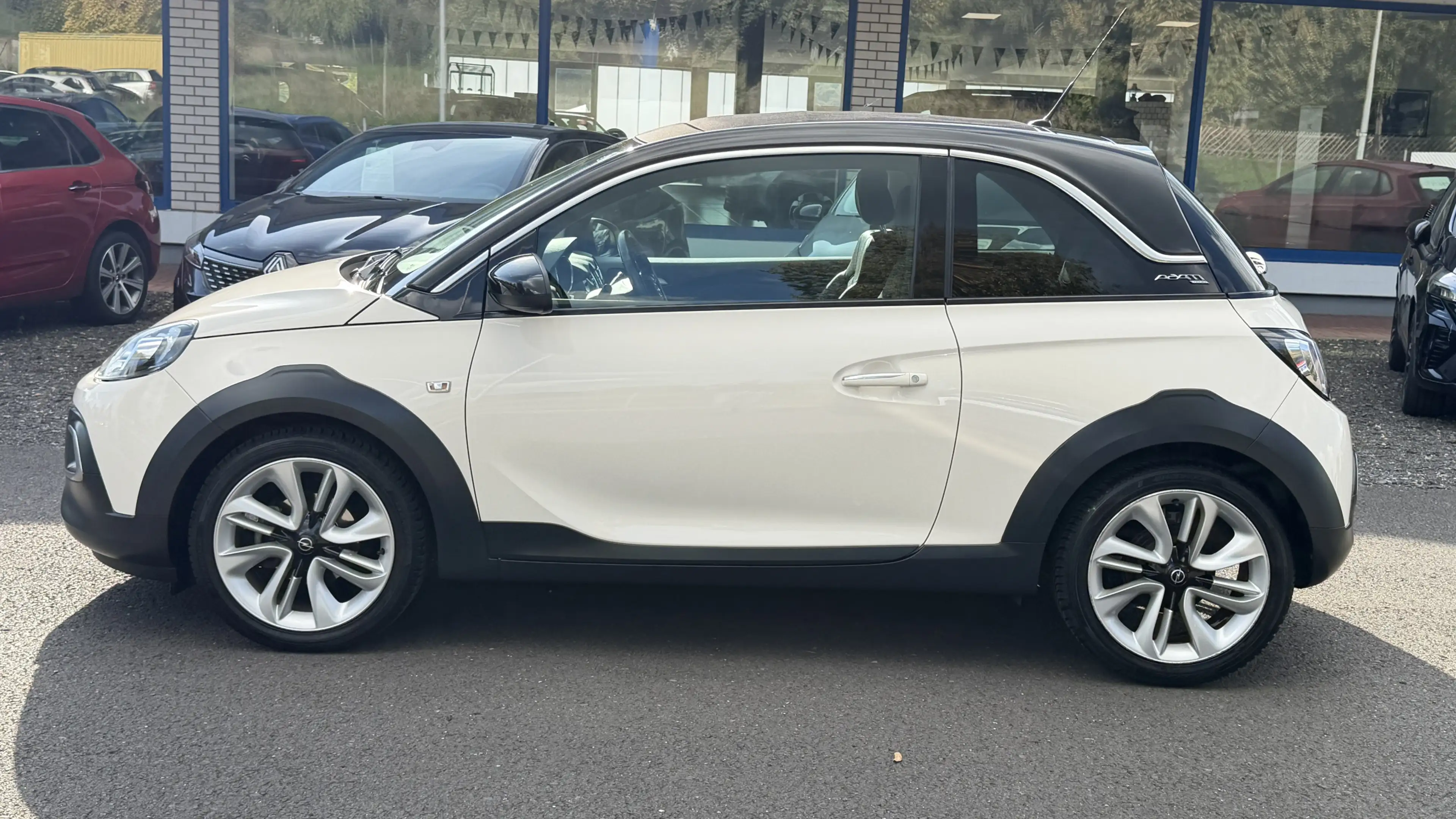 Opel Adam Rocks Org. 29000km — photo 11