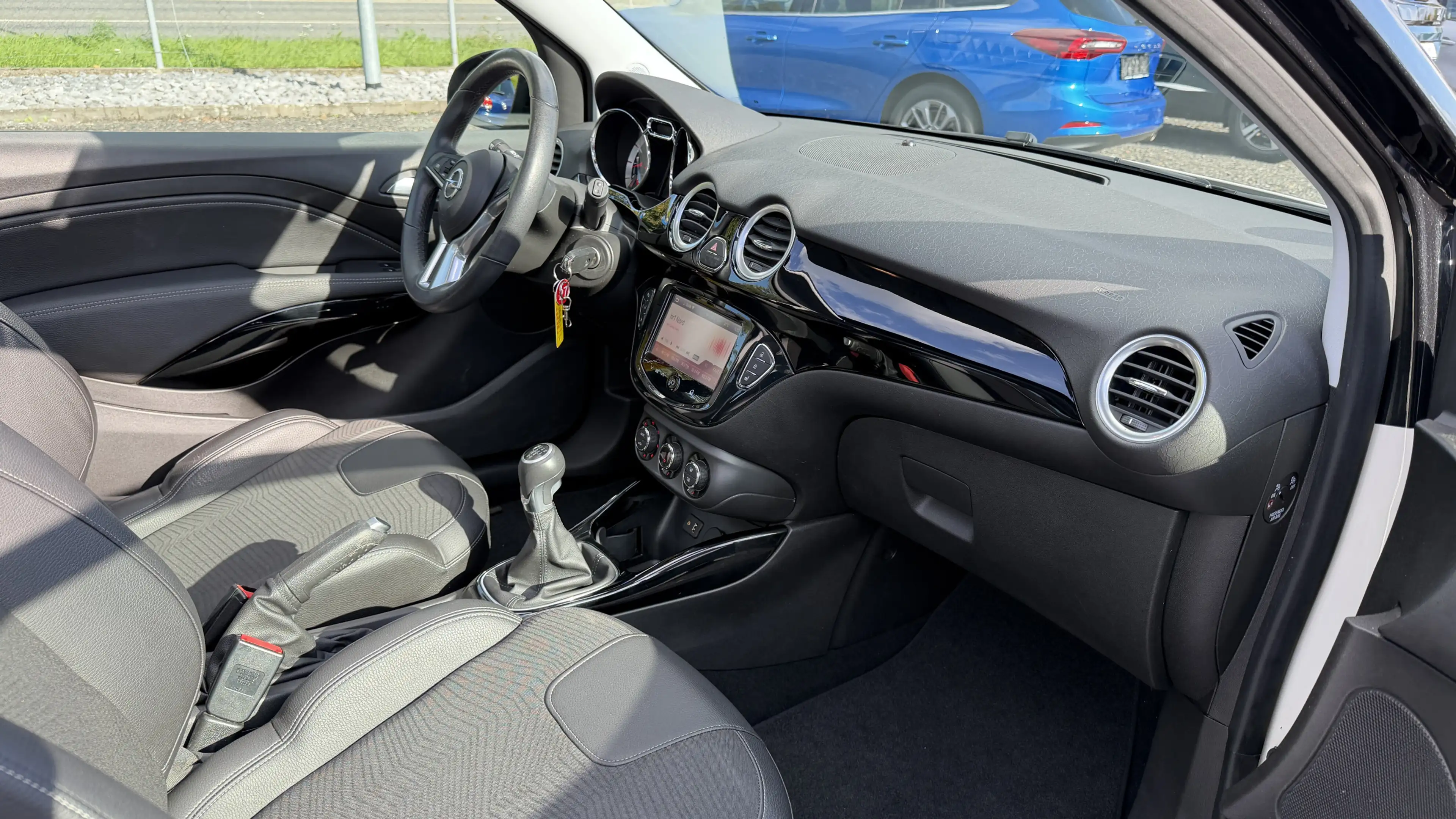 Opel Adam Rocks Org. 29000km — photo 12