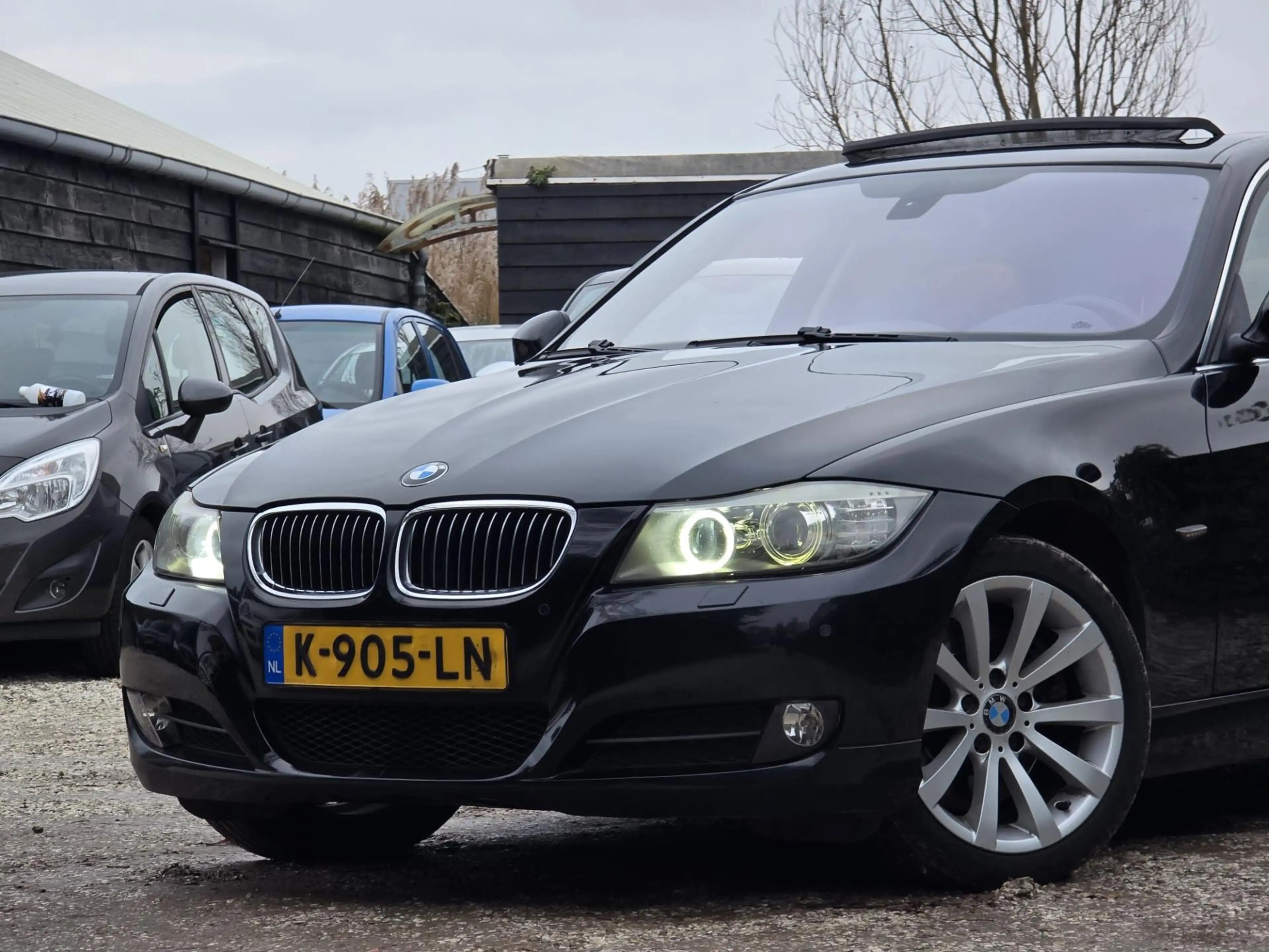 BMW 325 3-serie Touring 325xi LCI High Executive 4x4/Pano/ — photo 2