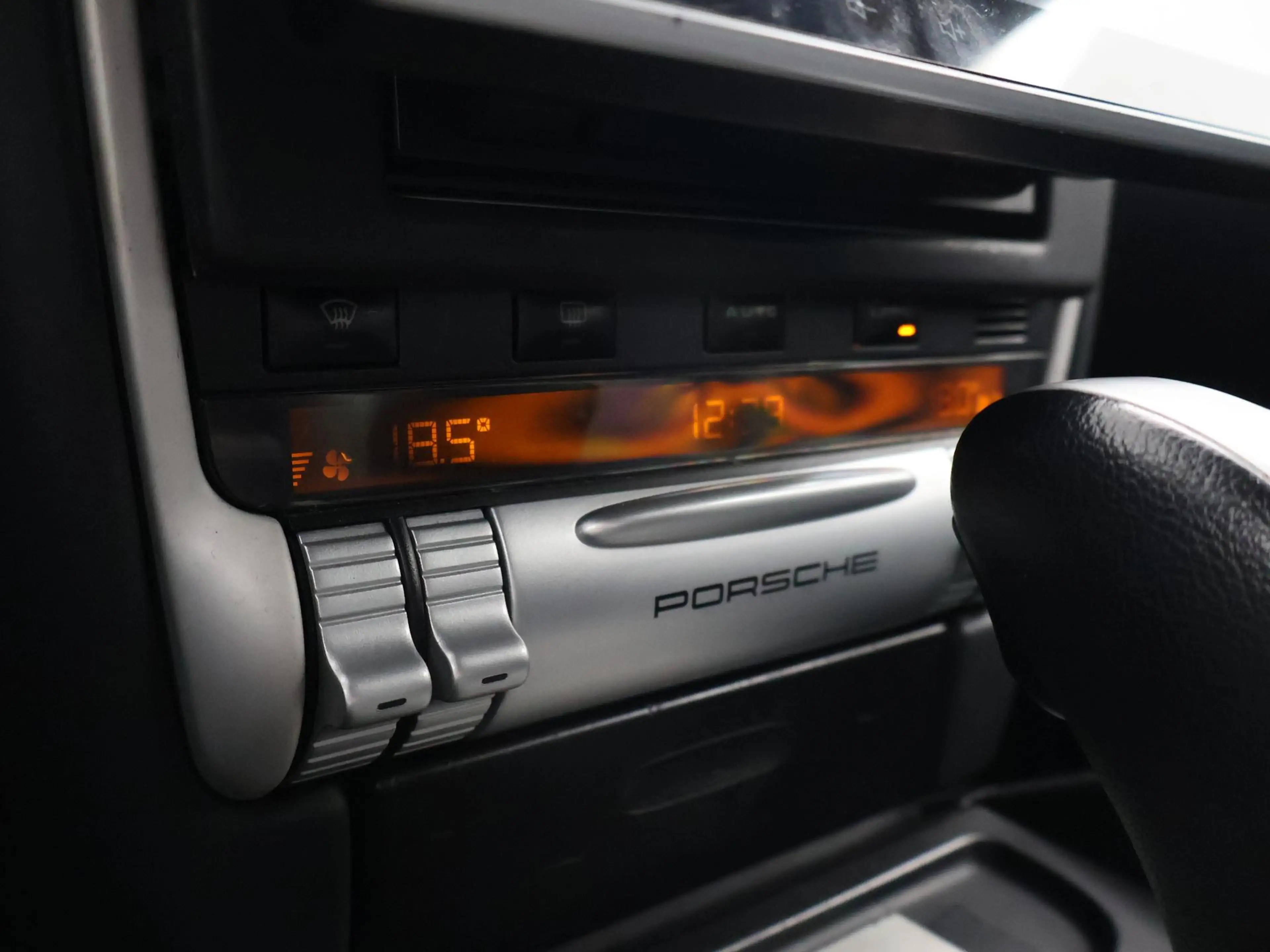 Porsche Cayenne 4.5 TURBO V8 450 PK *127.686 KM* + APPLE CARPLAY | — photo 35