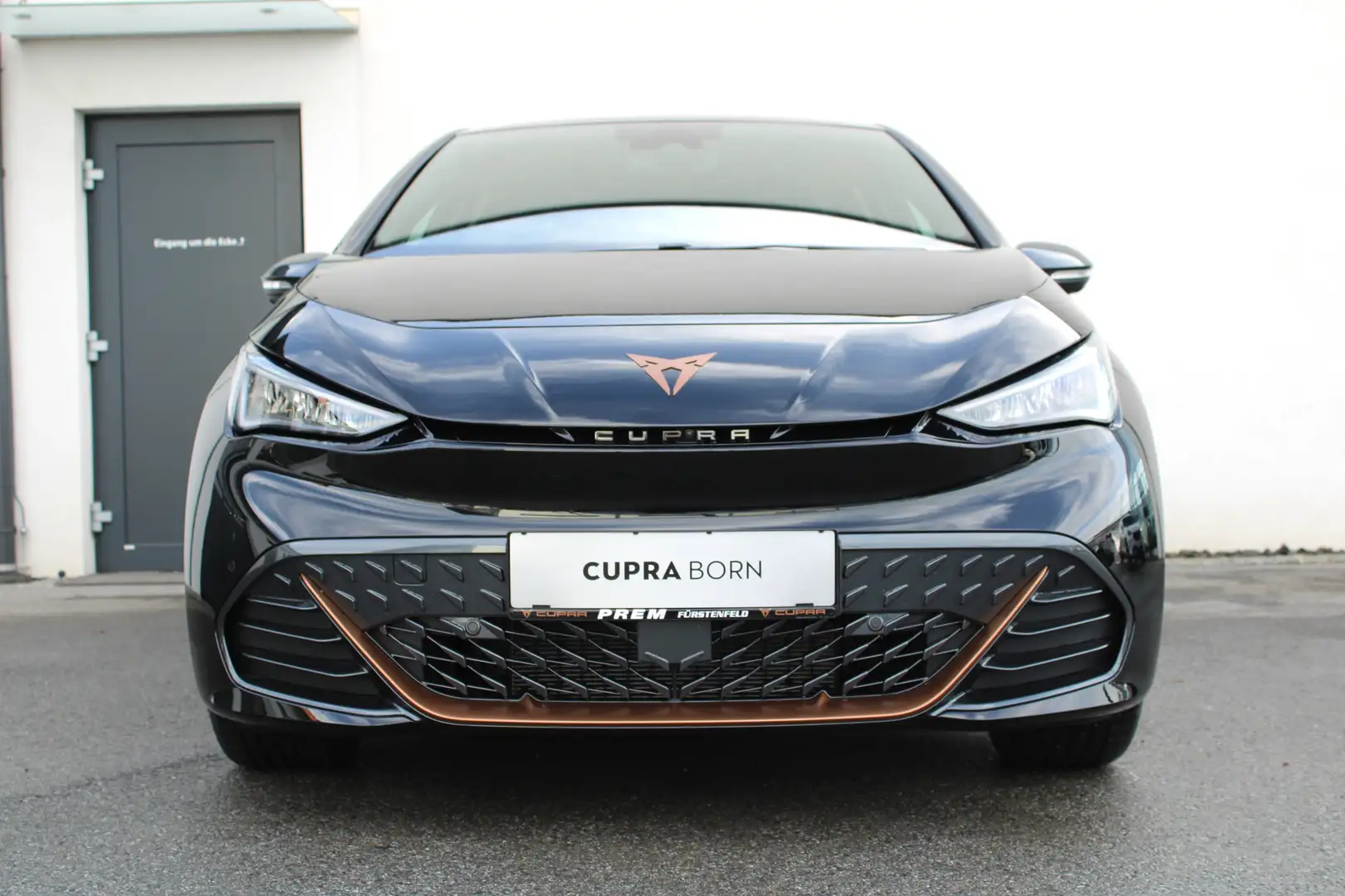 CUPRA Born VZ 79/84 240kW/326PS Černá - 1