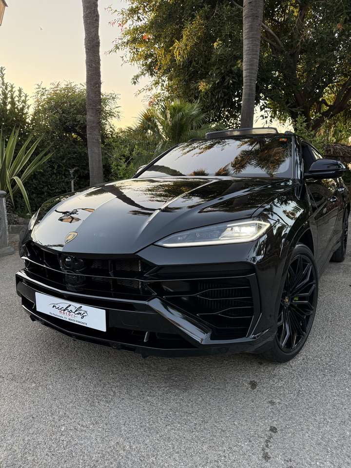 Lamborghini Urus 4.0 V8 phev SE auto