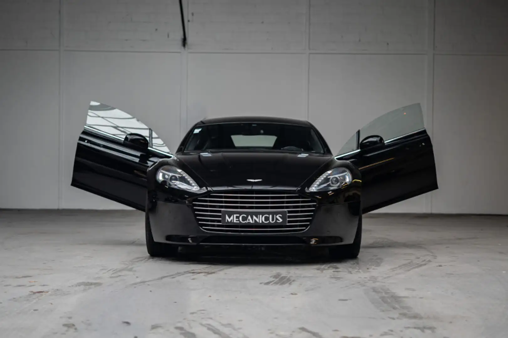 Aston Martin Rapide *Première main, Française* Schwarz - 2