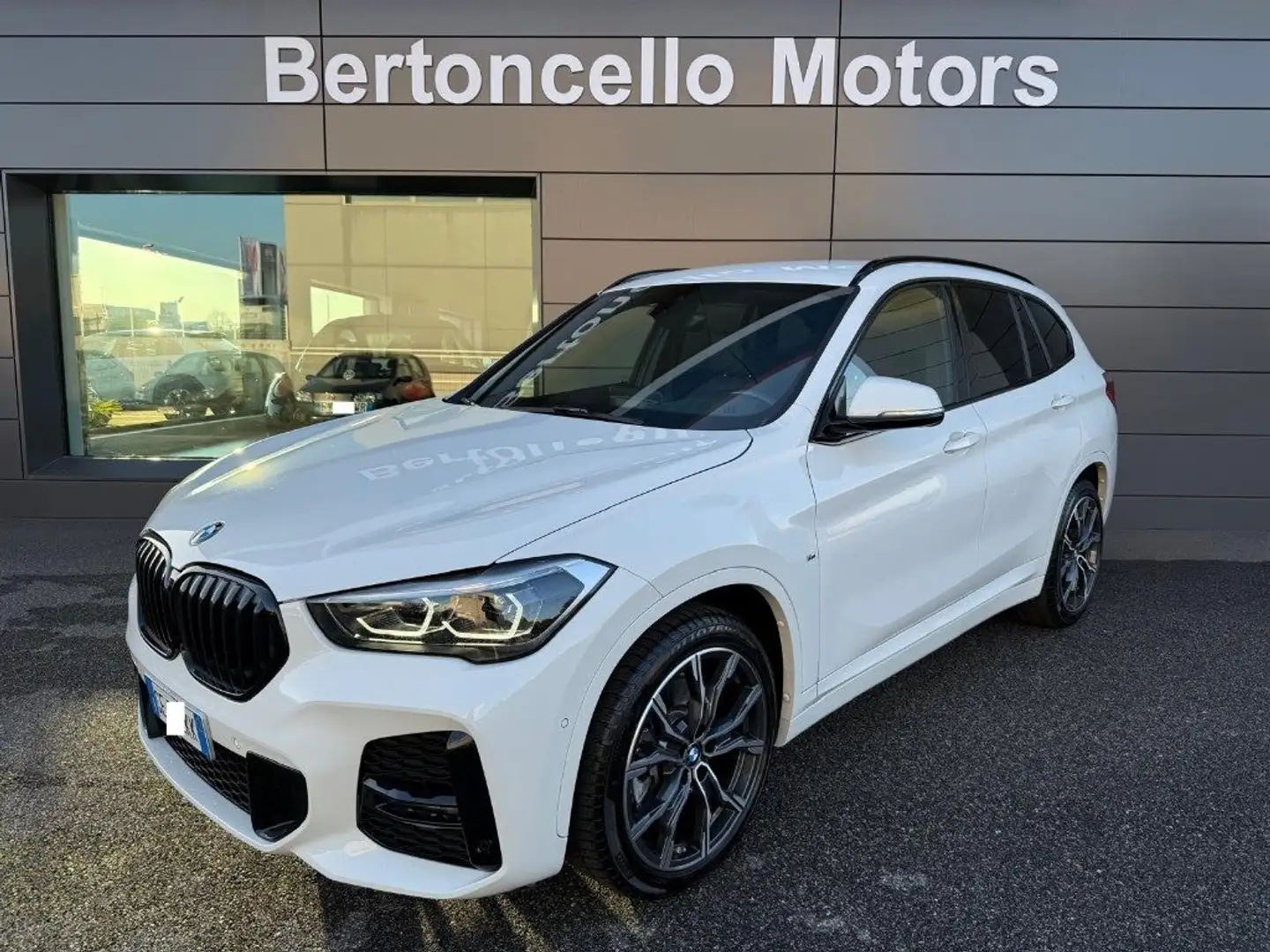 BMW X1 2.0 xDrive20d M-SPORT GAR. 2027 MSPORT-PELLE-LED Bianco - 1