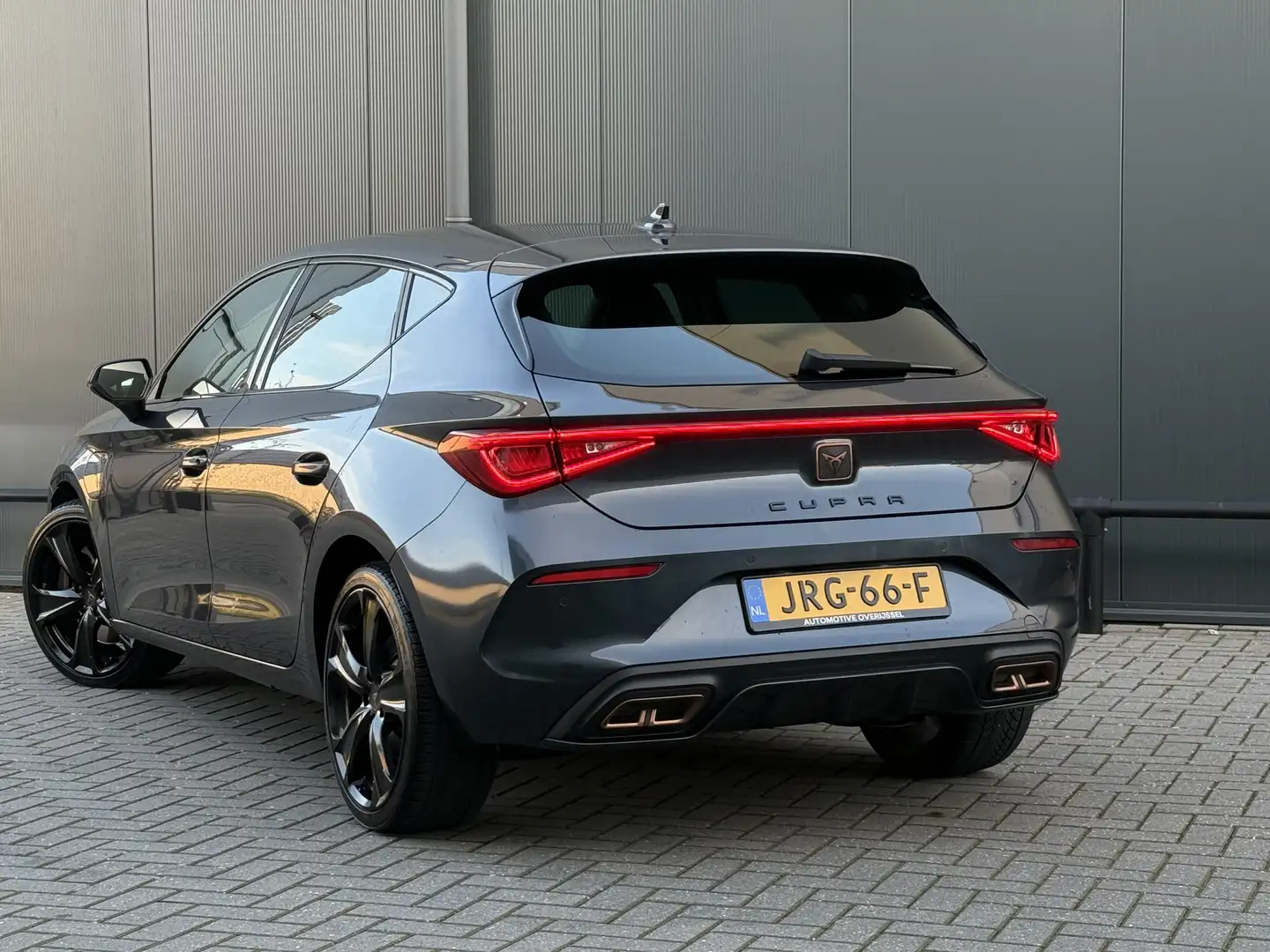 CUPRA Leon 1.4 e-Hybrid VZ 245pk | Sfeer | 19” Grijs - 2