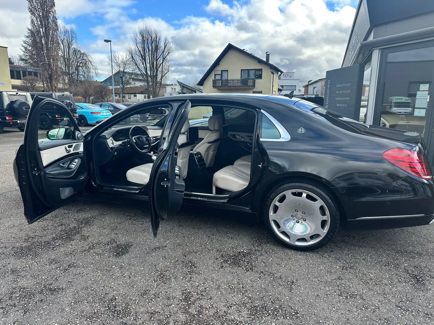 Mercedes-Benz S 500 S 500 4M Maybach*Exclusiv Leder beige FondTV 3D Bu Schwarz - 1