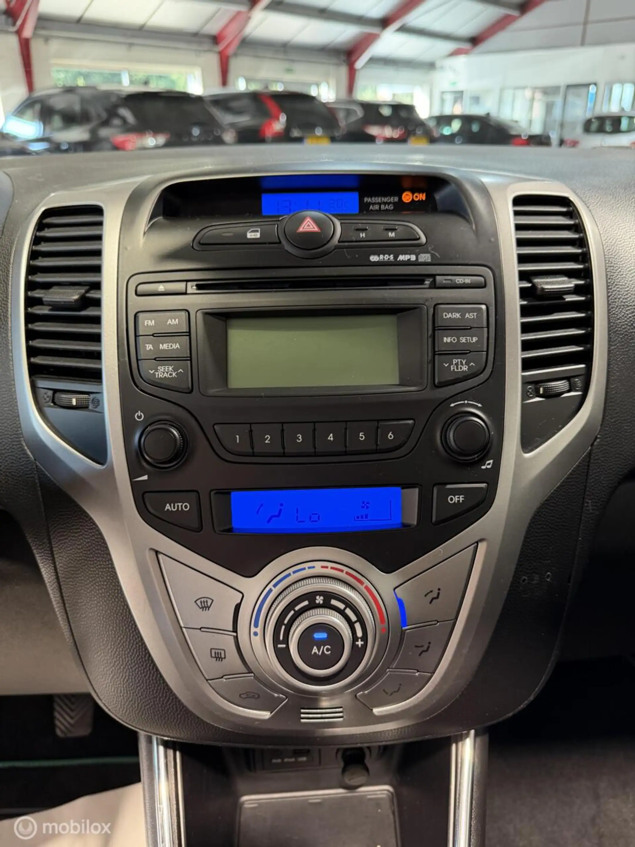 Hyundai iX20 1.4i i-Light CLIMA/CRUISE/PANODAK/NAP/APK — photo 7