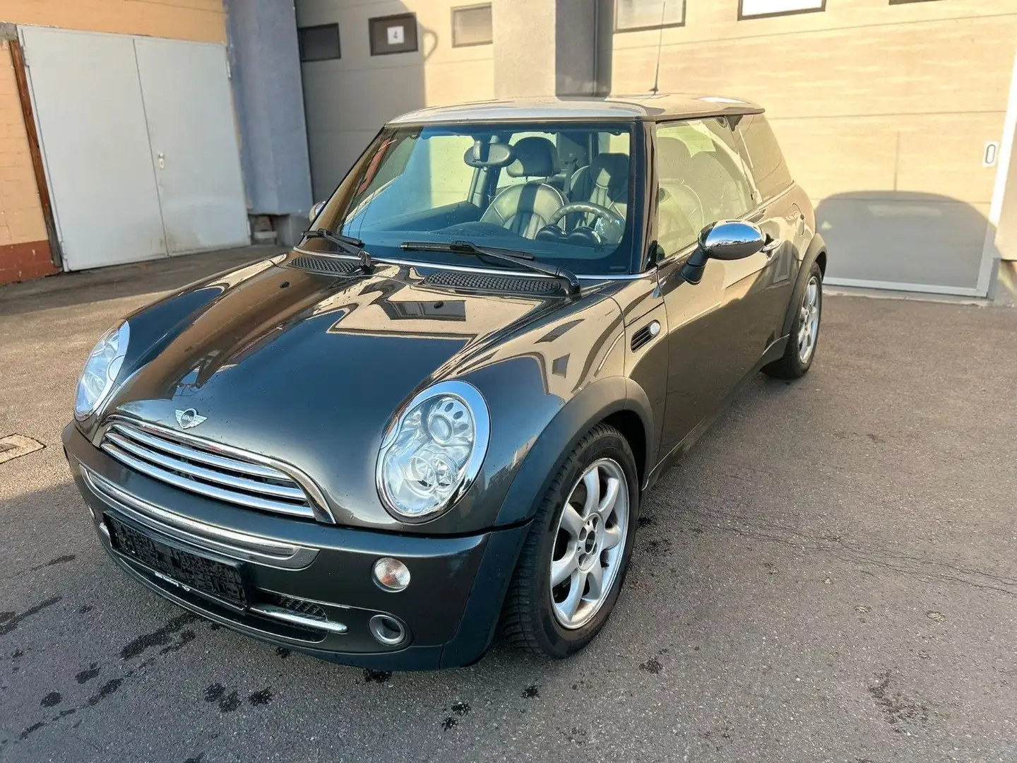 MINI Cooper Mini Cooper Grau - 1