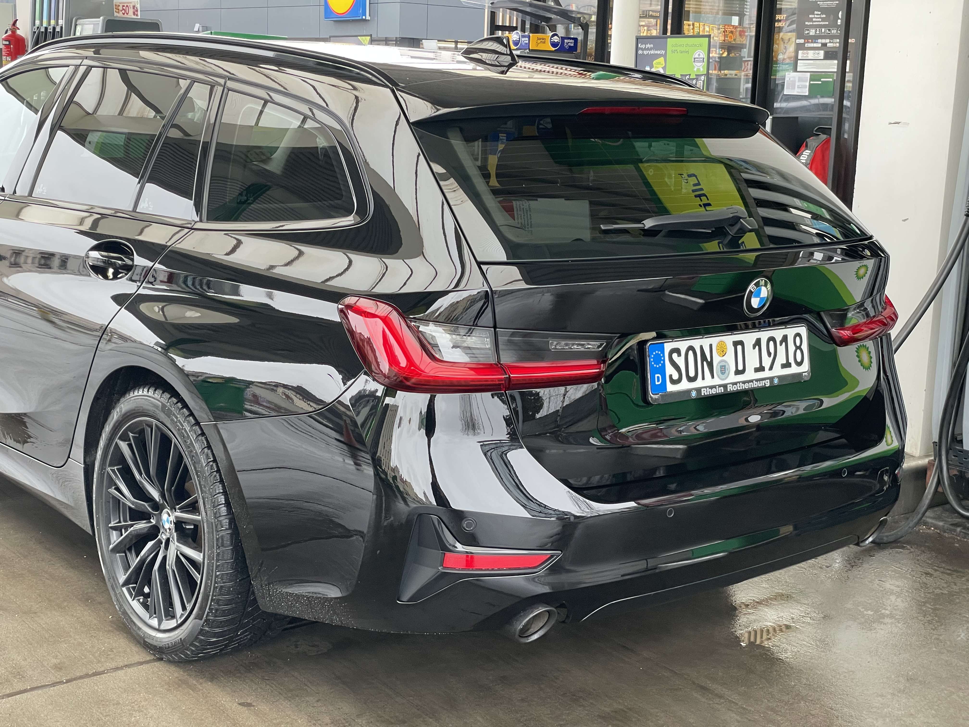 Second hand Bmw 3 Series 320