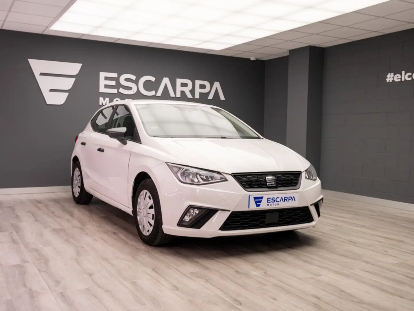 SEAT Ibiza 1.0 S&S Reference Plus 75 Blanco - 1