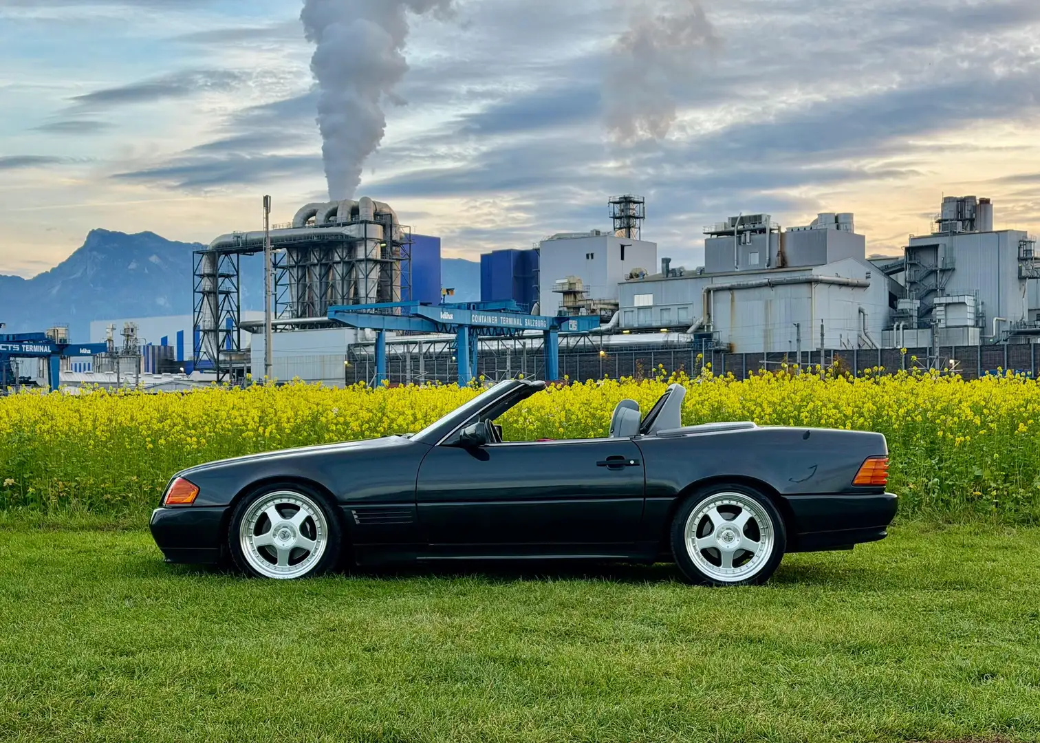 Mercedes-Benz SL 300 SL-24 - 2