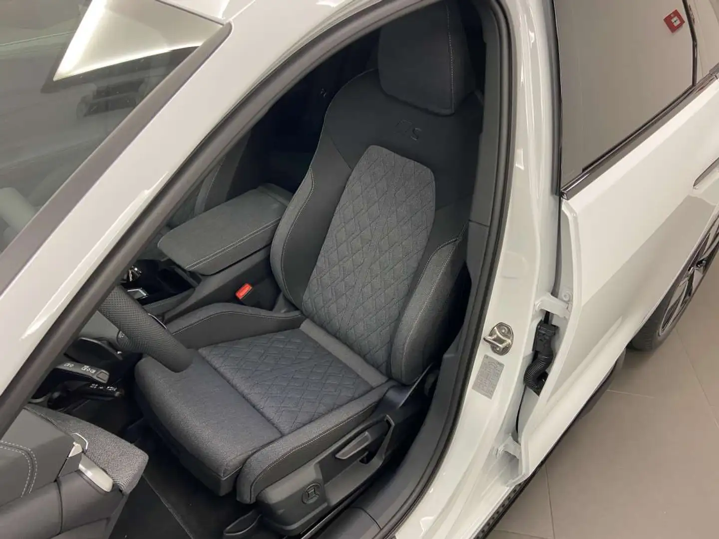 Audi A5 Avant S line TDI quattro 204 CV S tronic Blanc - 2