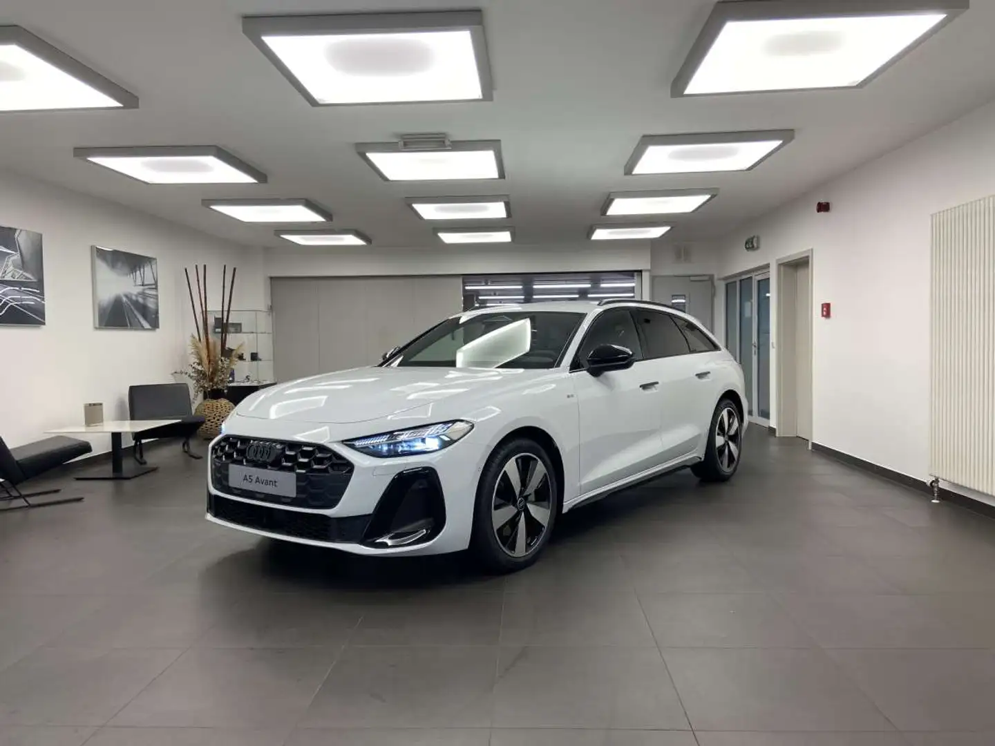 Audi A5 Avant S line TDI quattro 204 CV S tronic Blanc - 1
