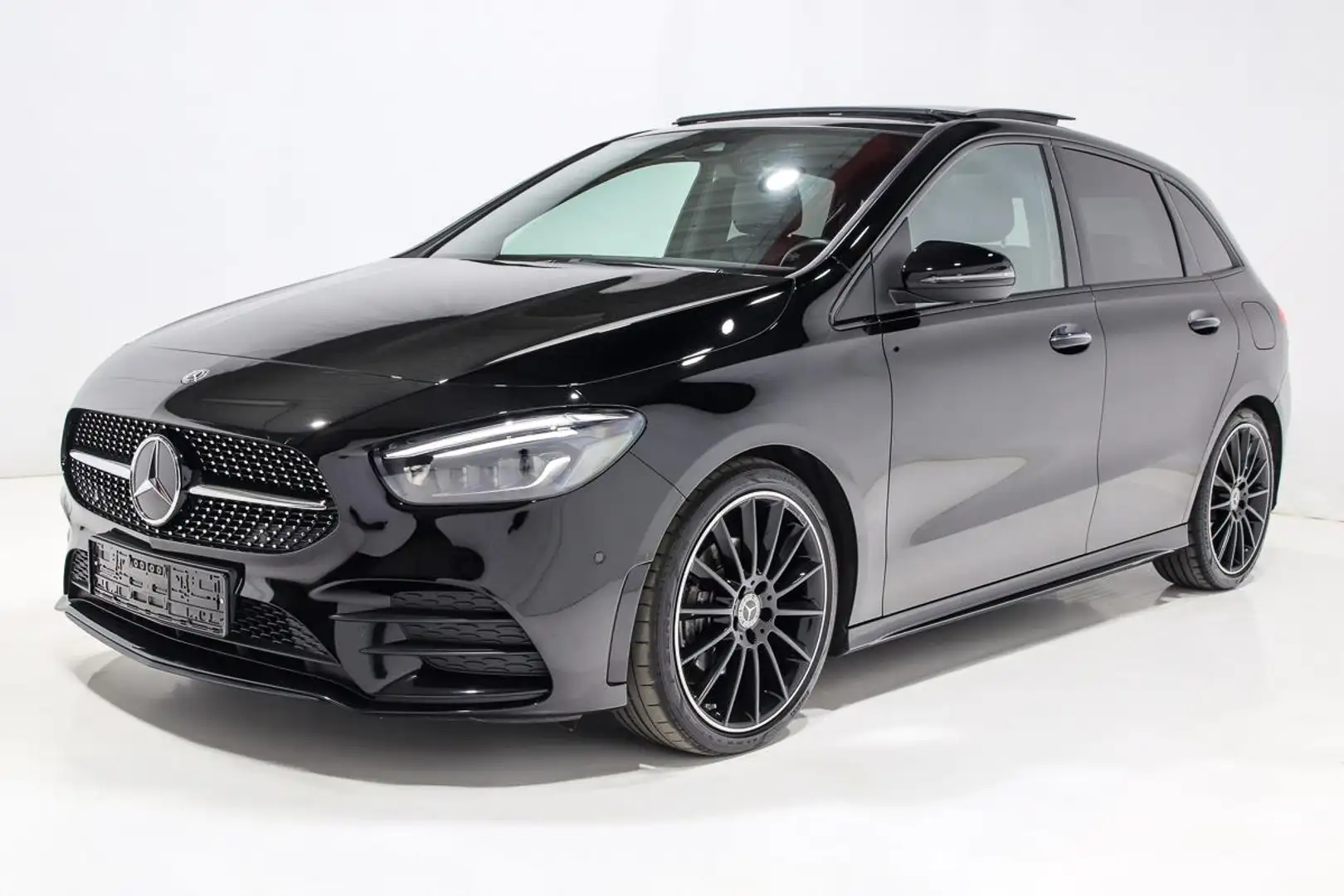Mercedes-Benz B 180 DA AMG TOIT PANO LED NIGHT PACK JA19 Zwart - 2