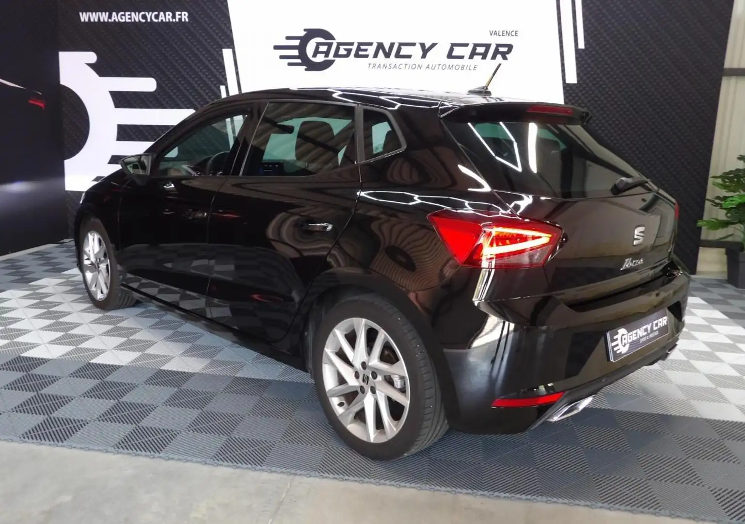 SEAT Ibiza FR 1.5 TSI 150 A SAISIR LOA 250€/mois Noir - 2