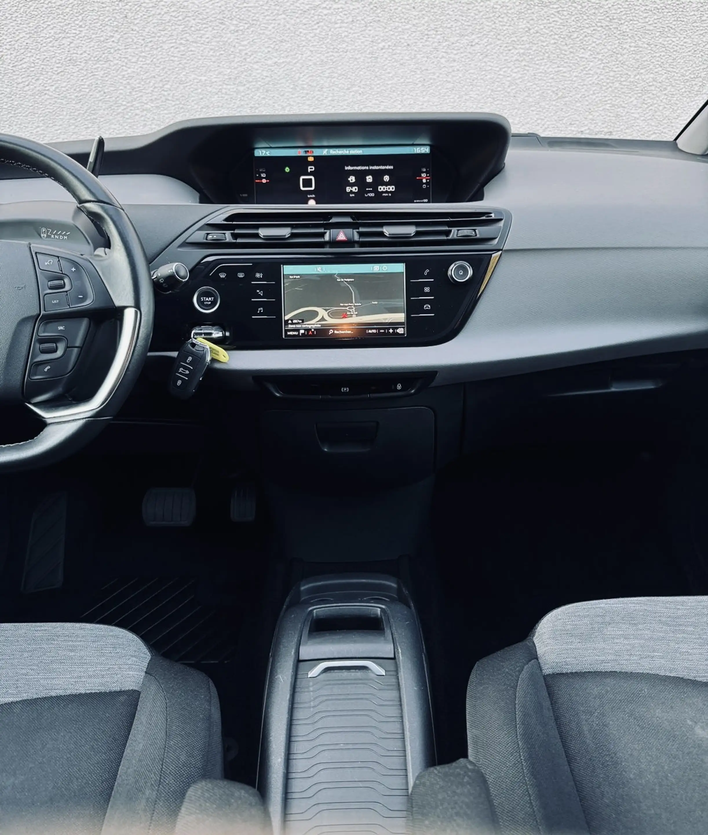 Citroen Grand C4 SpaceTourer Automatique // 7 Places // 12 Mois De Garantie✅✅✅ — photo 10