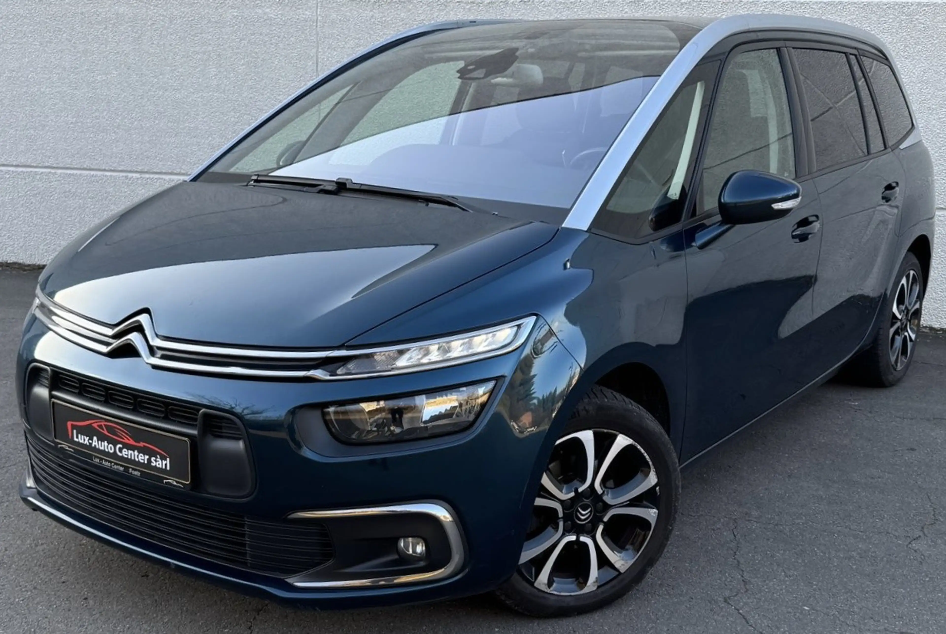 Citroen Grand C4 SpaceTourer Automatique // 7 Places // 12 Mois De Garantie✅✅✅ — photo 2