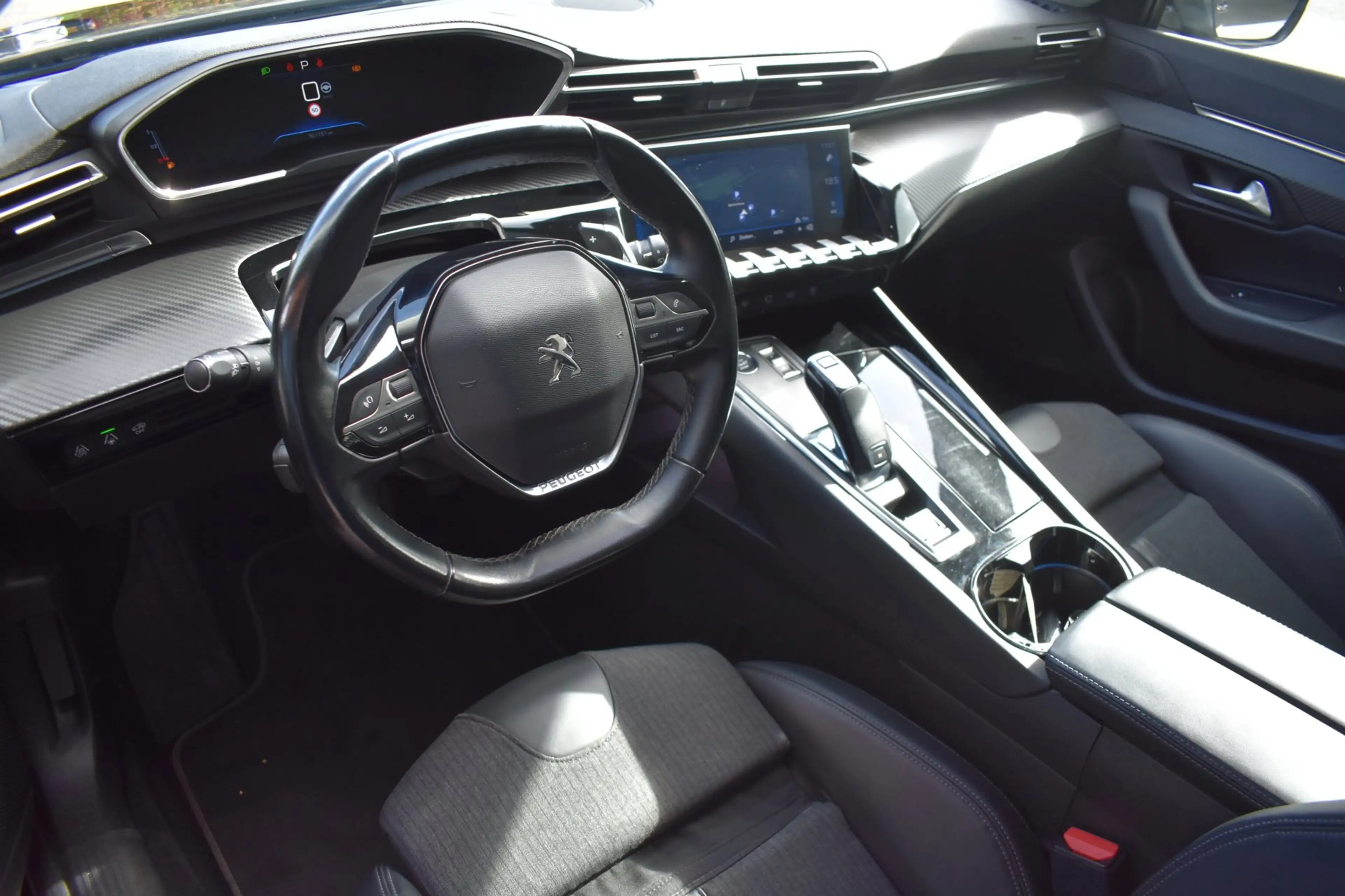 Peugeot 508 SW 1.6 PureTech Blue Lease Allure '19 LED Clima Na — photo 10