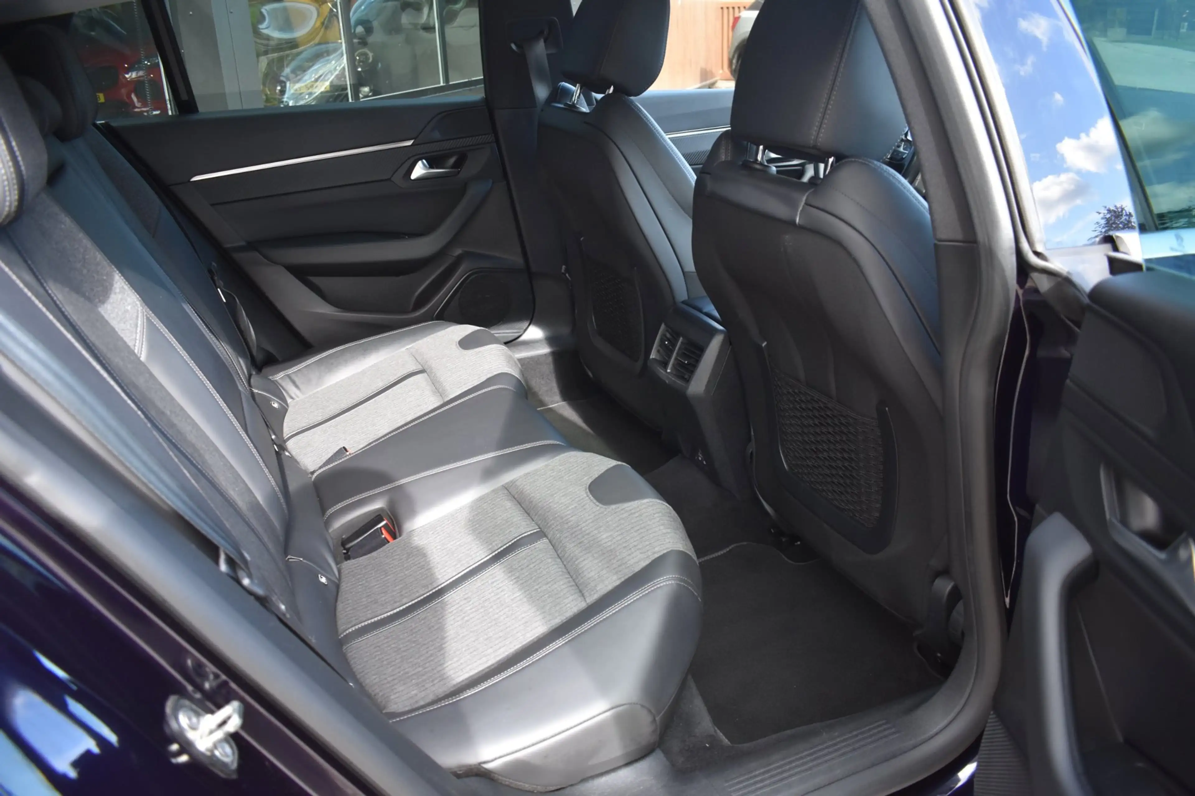 Peugeot 508 SW 1.6 PureTech Blue Lease Allure '19 LED Clima Na — photo 5