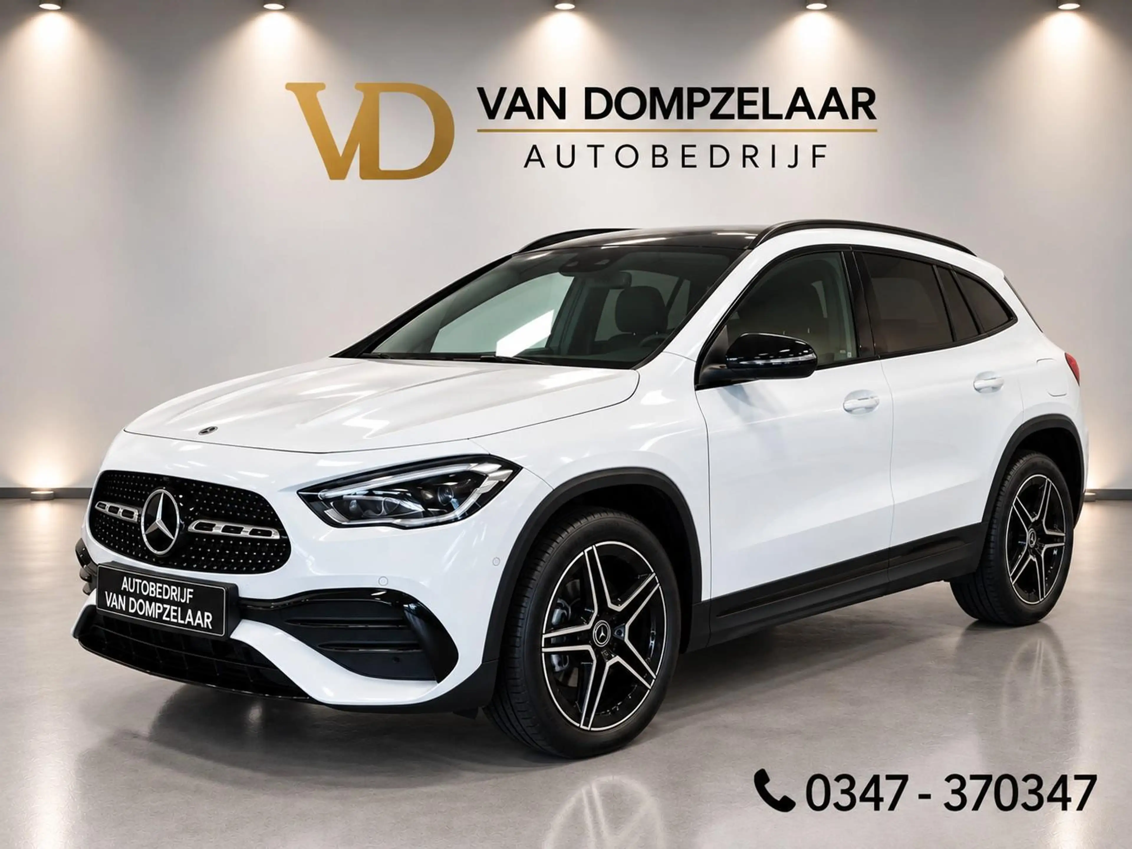 Mercedes-Benz GLA 250 e AMG Line PLUG-IN HYBRID / PANODAK / LEDER / TREK — photo 2