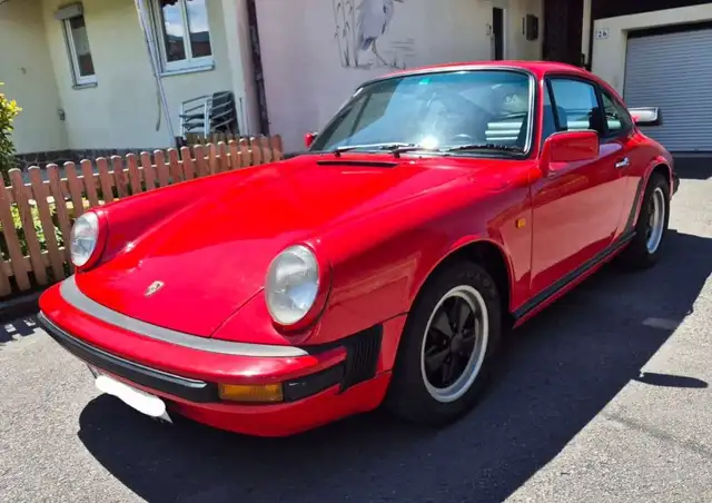 Porsche G